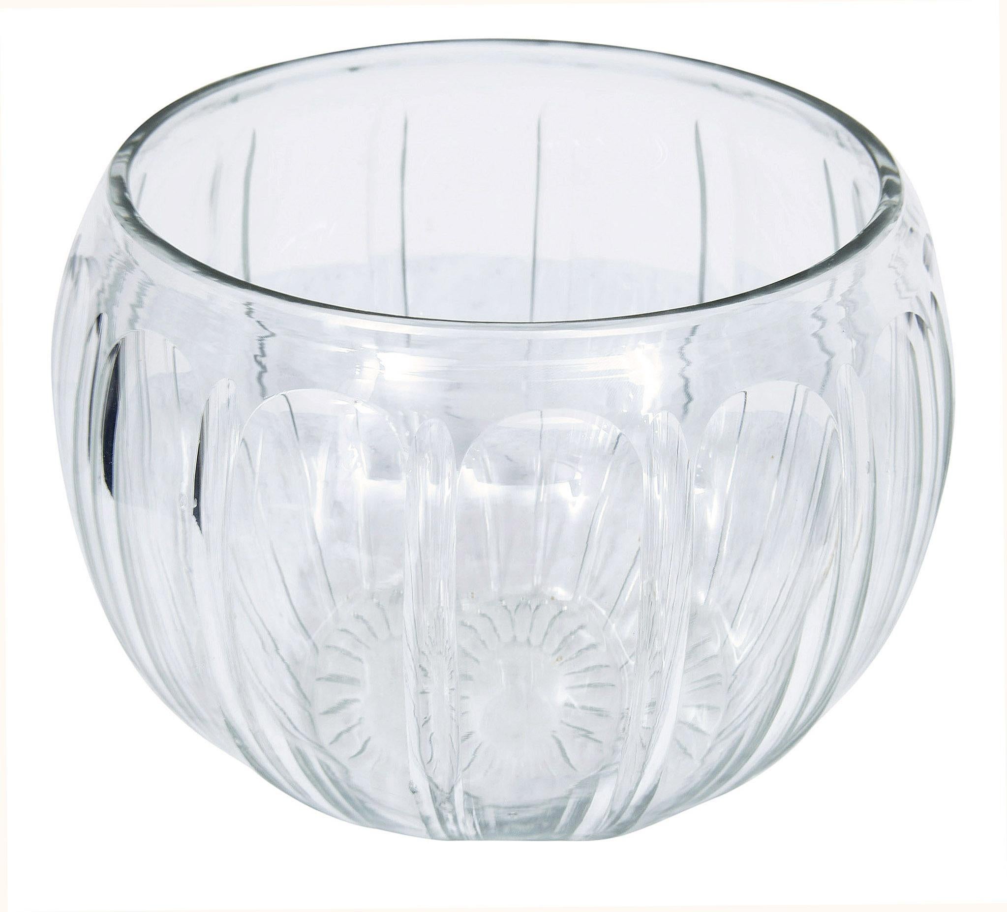 Anglais Bol à punch en verre taillé en forme de citrouille d'Halloween du début du 20e siècle en vente