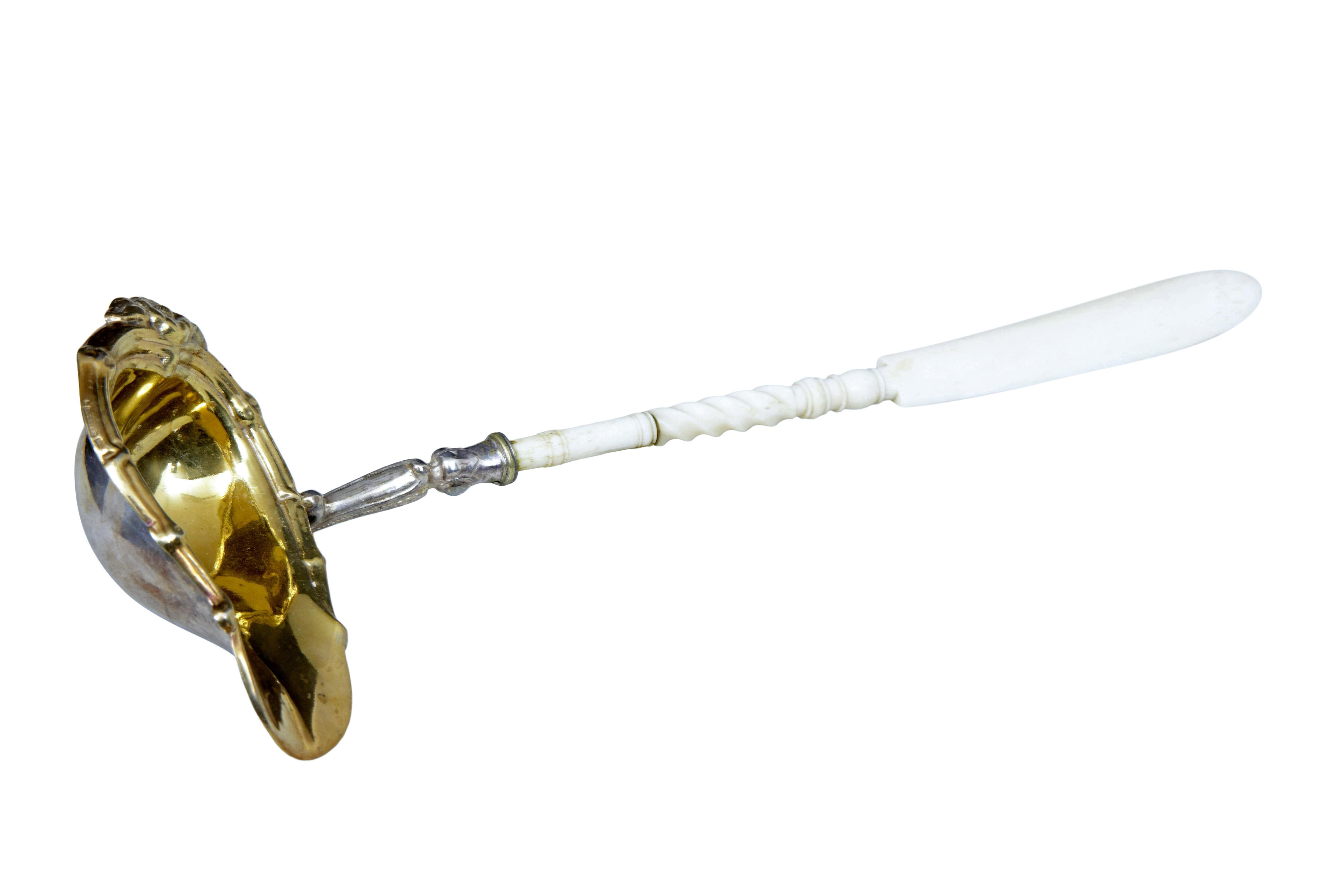 Bol à punch en verre taillé en forme de citrouille d'Halloween du début du 20e siècle Bon état - En vente à Debenham, Suffolk