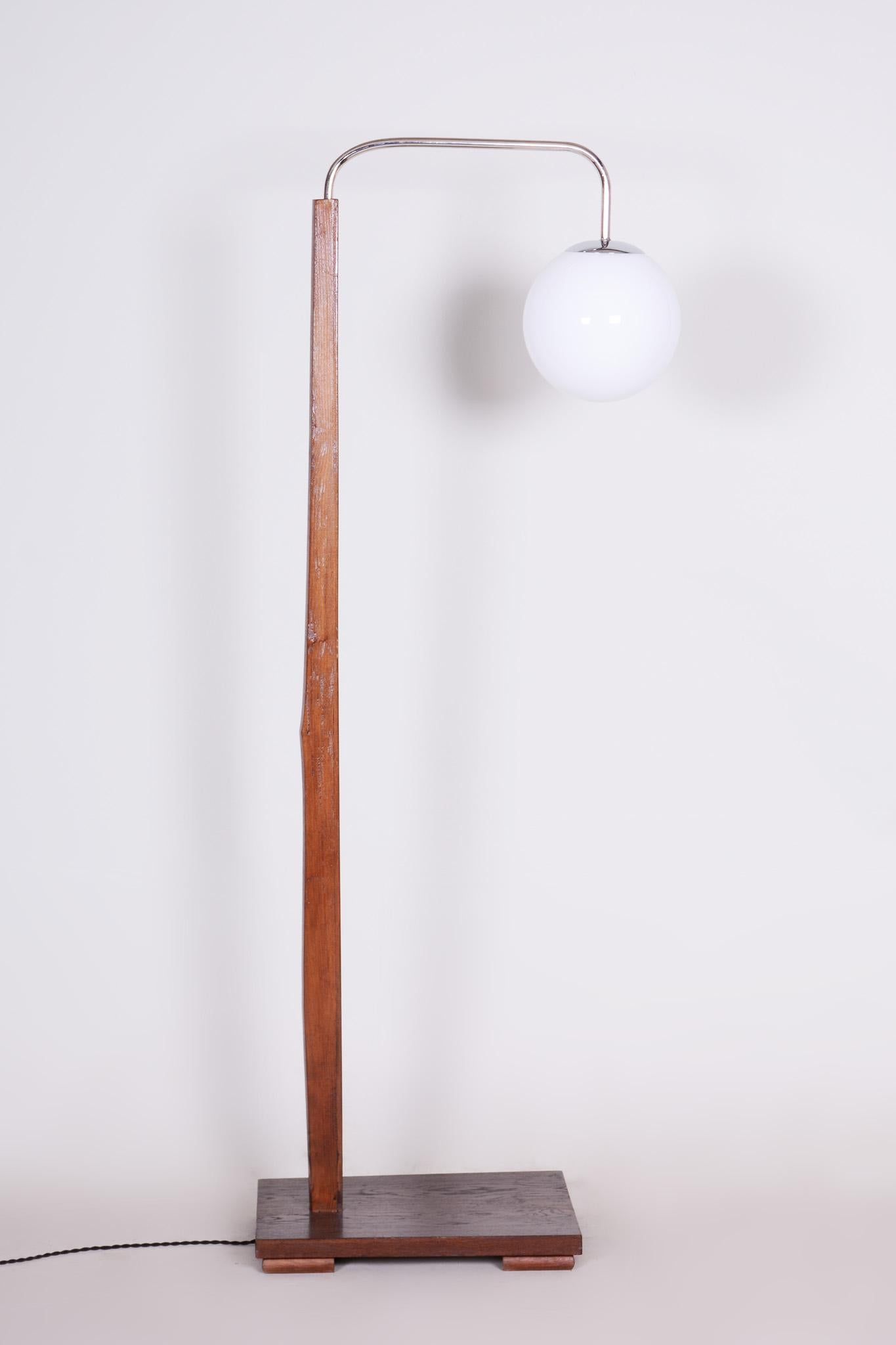 Early 20th Century Czech Floor Lamp, Milk Glass, Oak and chrome, 1930s, Restored In Good Condition In Horomerice, CZ