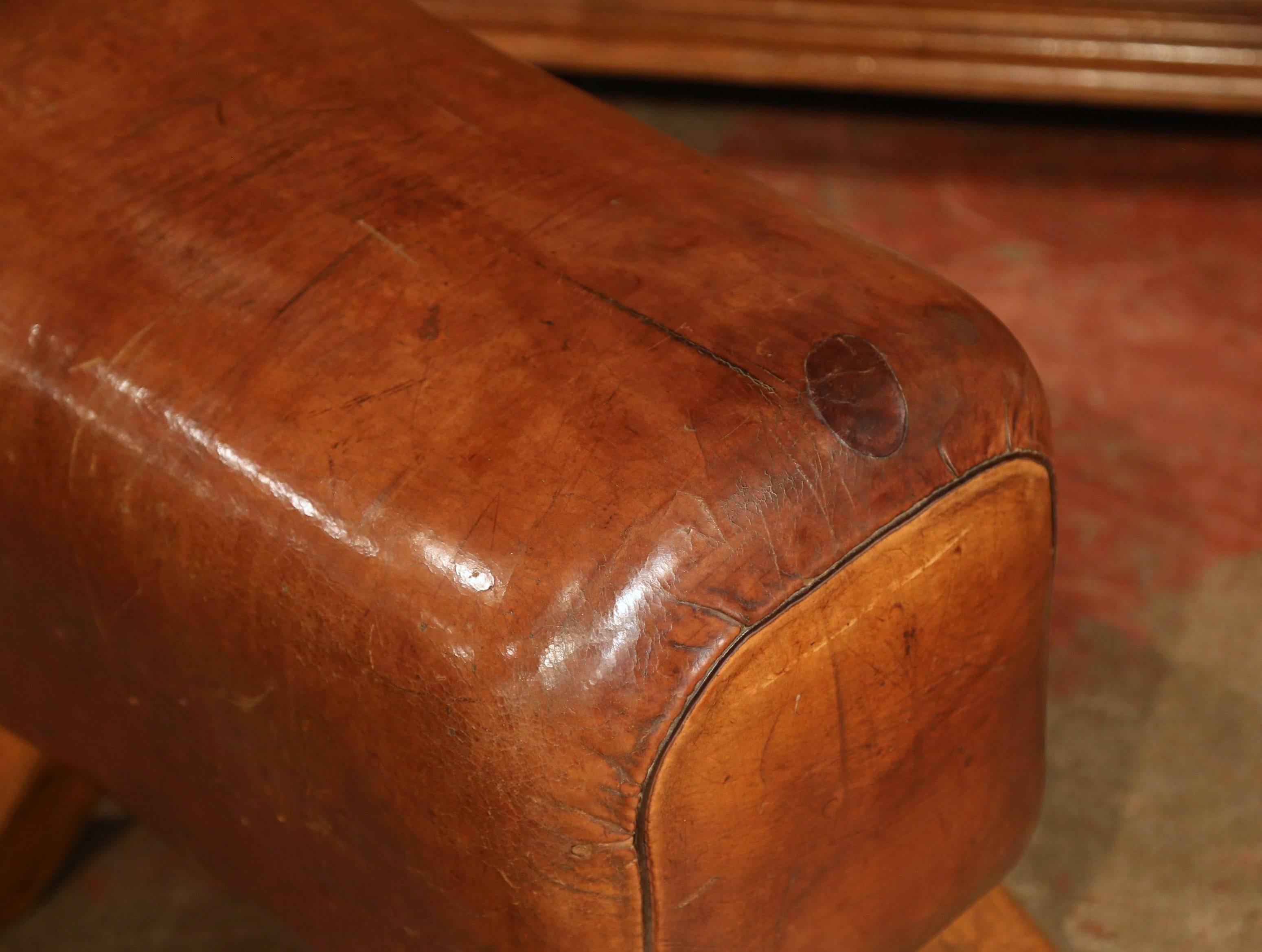 Early 20th Century Czech Patinated Brown Leather Pommel Horse Bench Stool In Excellent Condition In Dallas, TX