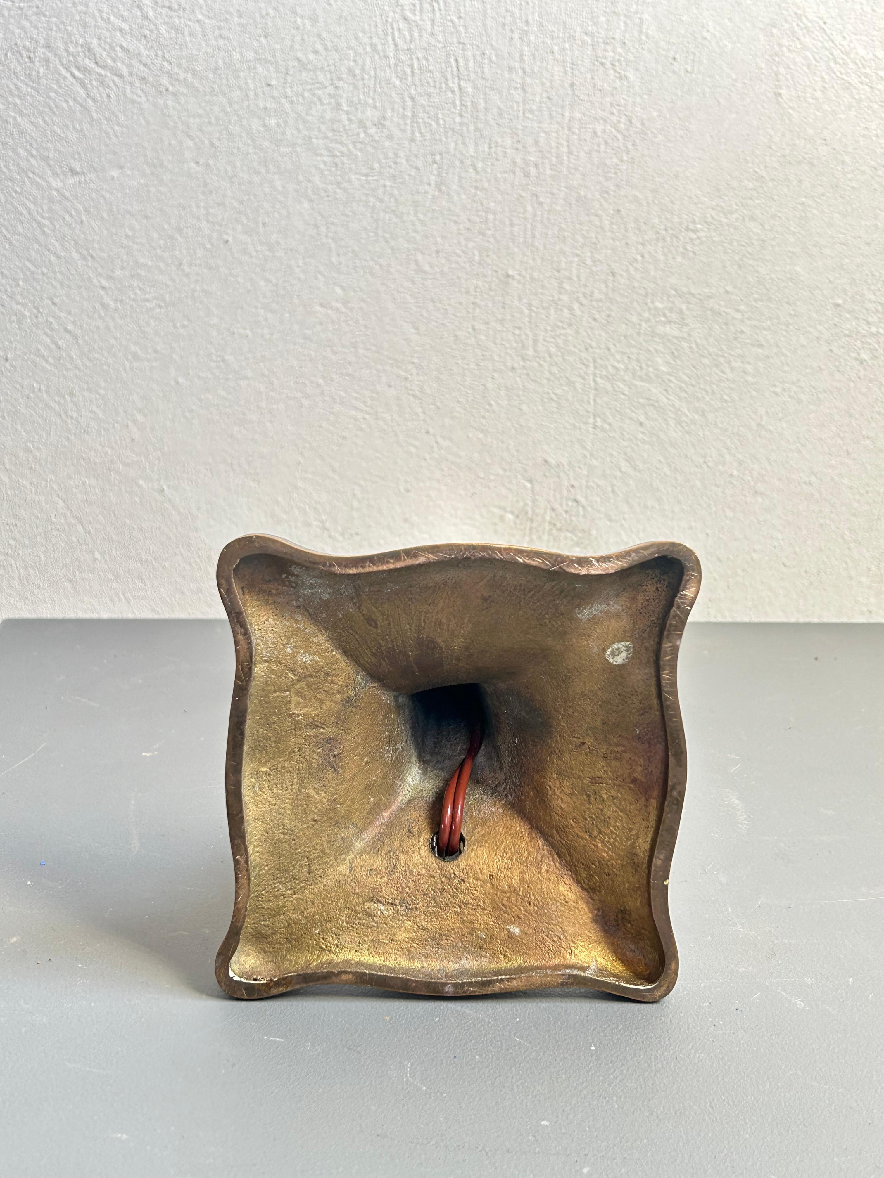 Début du 20ème siècle Lampe de table danoise Art Nouveau en bronze du début du 20e siècle, vers 1910 en vente