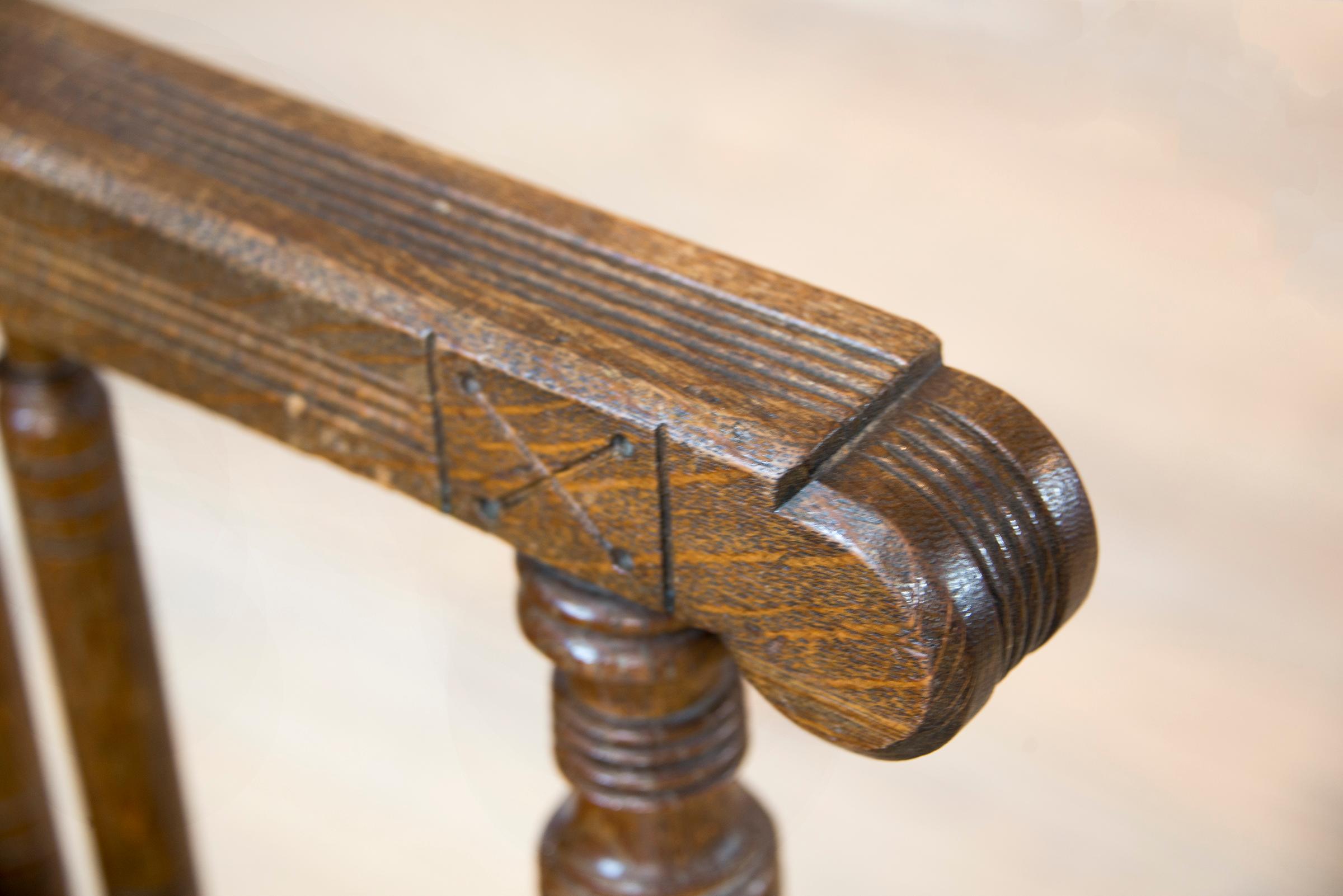 Banc danois du début du 20e siècle avec coussin tapissé en Kilim en vente 2