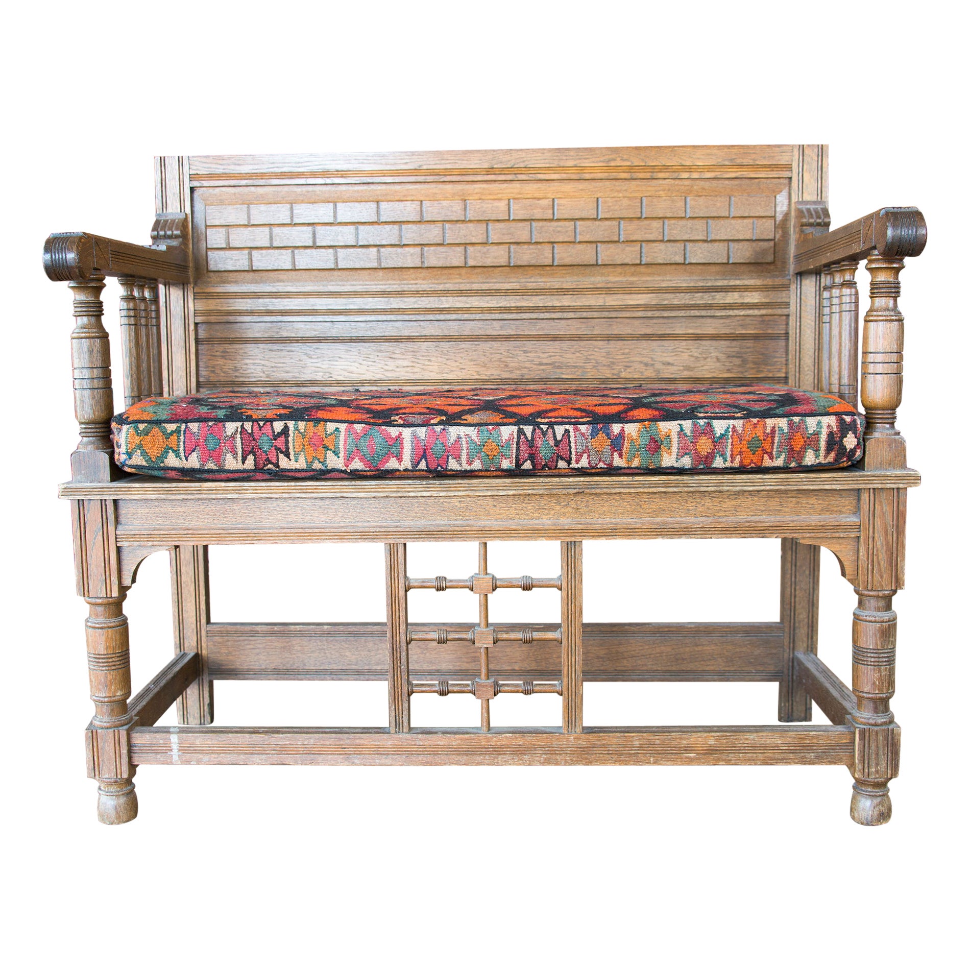 Panchina danese dei primi del Novecento con cuscino imbottito in kilim in vendita