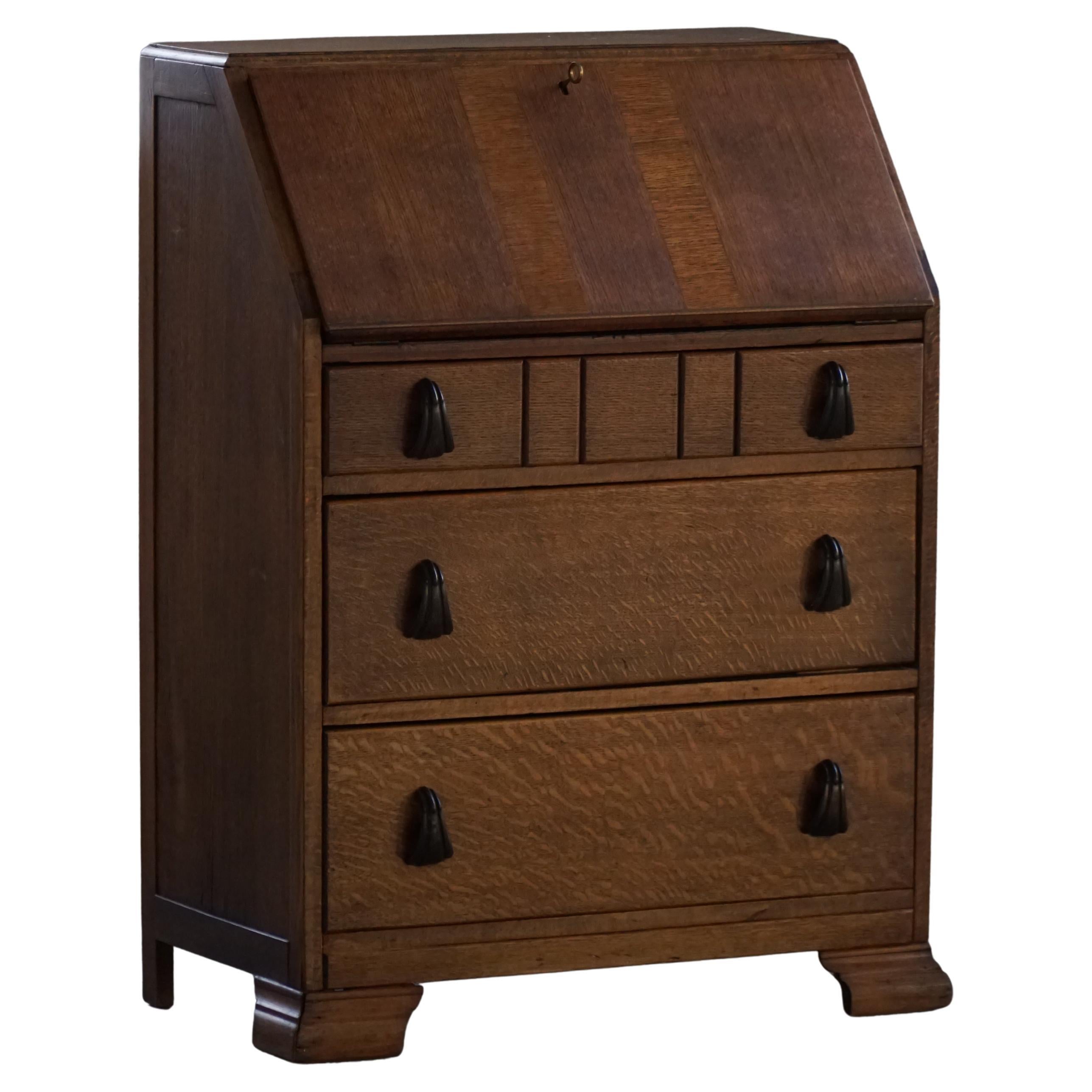 Early 20th Century, Danish Modern Oak Bureau / Chest with Seashell Handles in vendita