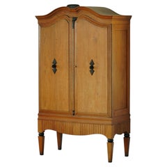 Art-déco-Schrank aus dänischer Eiche aus dem frühen 20. Jahrhundert mit handgeschnitzten Details, 1930er Jahre
