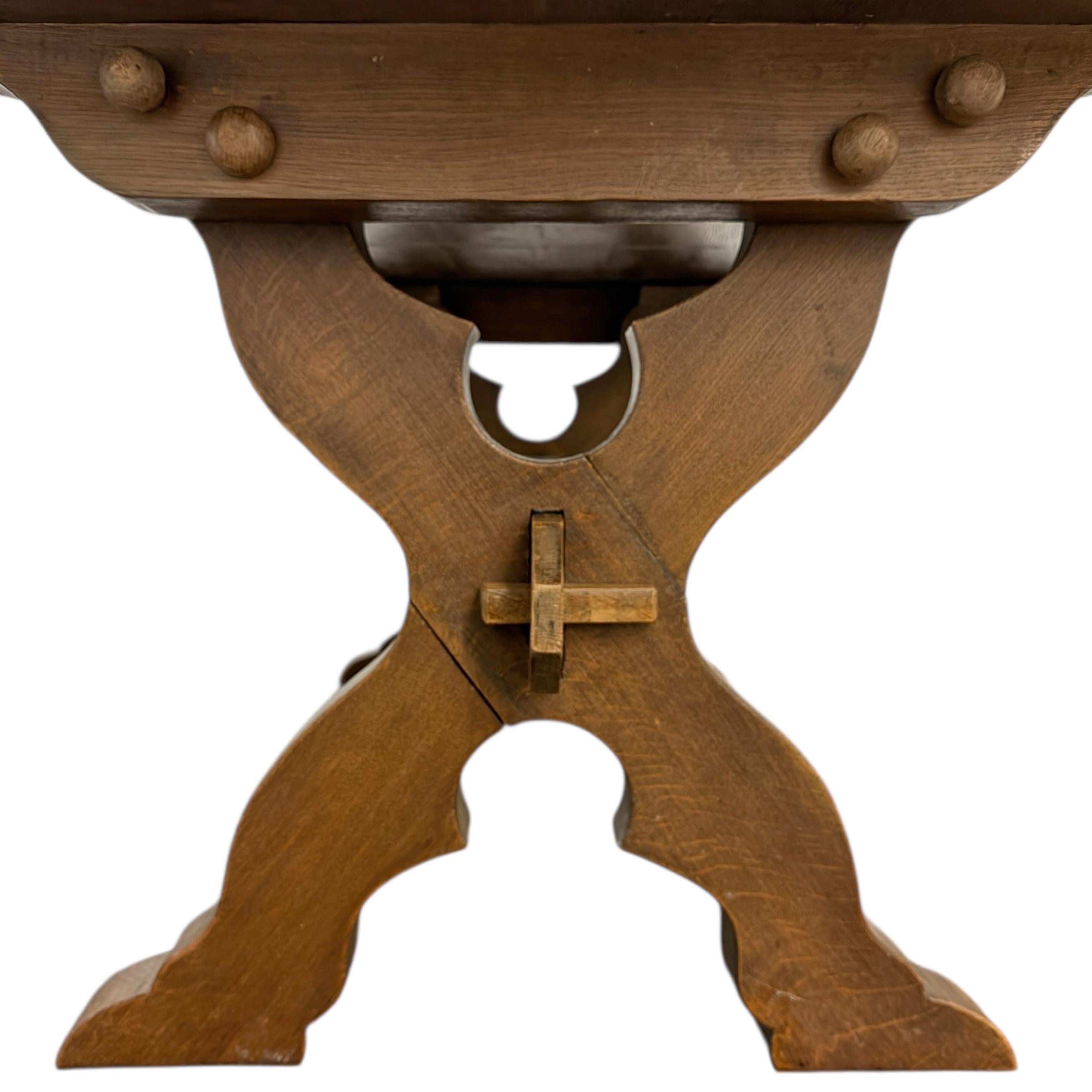 Mesa caballete danesa de roble de principios del siglo XX en venta 5