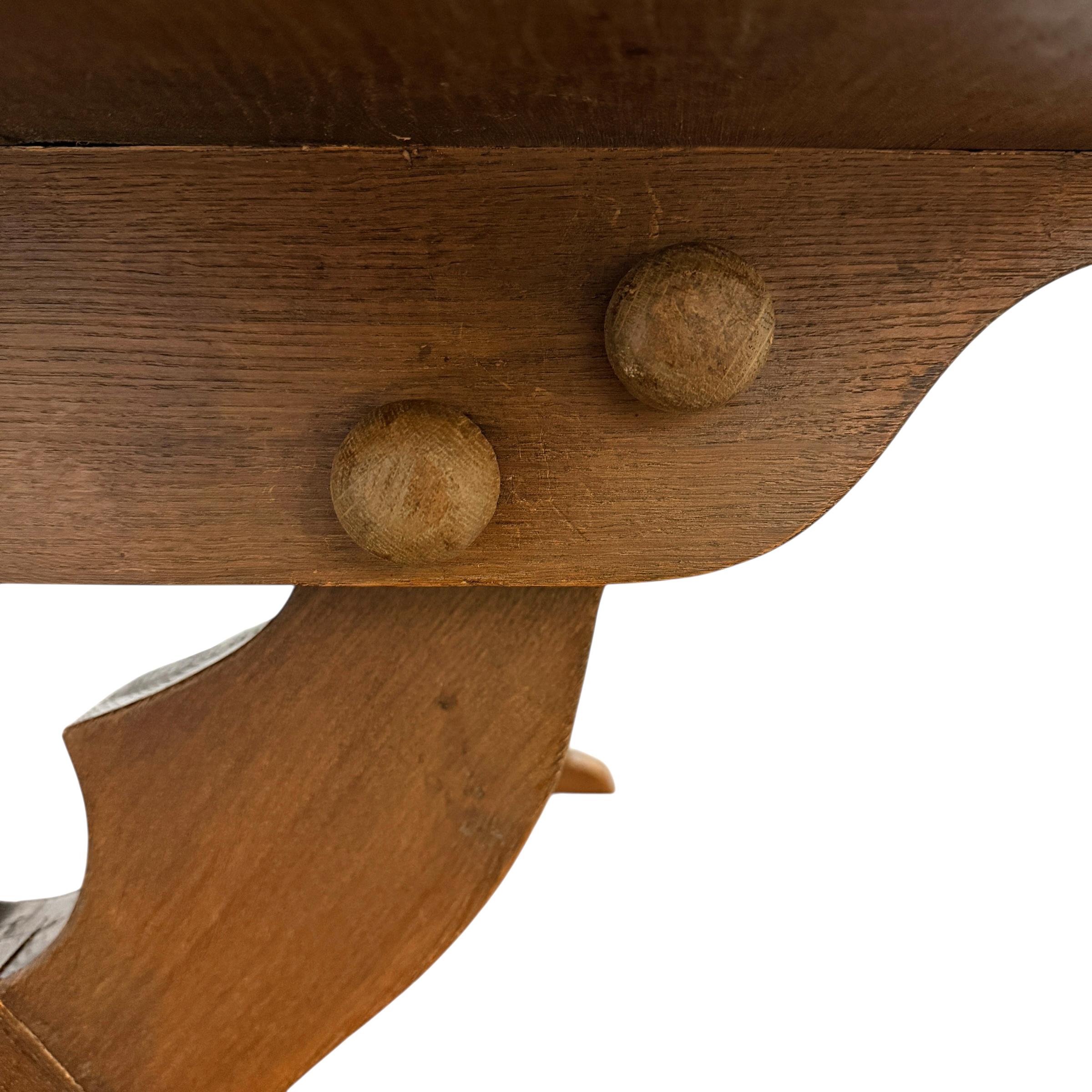 Mesa caballete danesa de roble de principios del siglo XX en venta 7