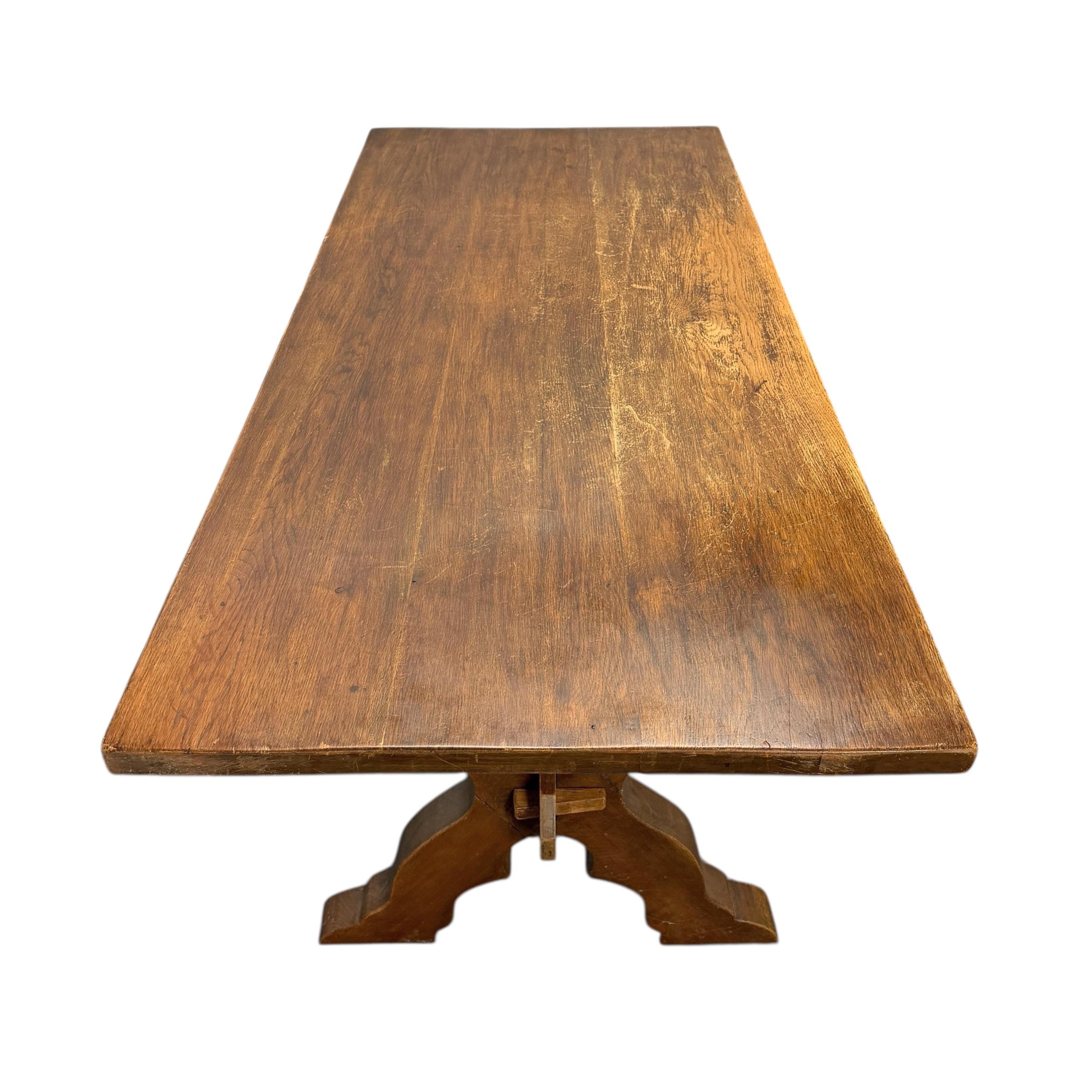 Mesa caballete danesa de roble de principios del siglo XX en venta 1