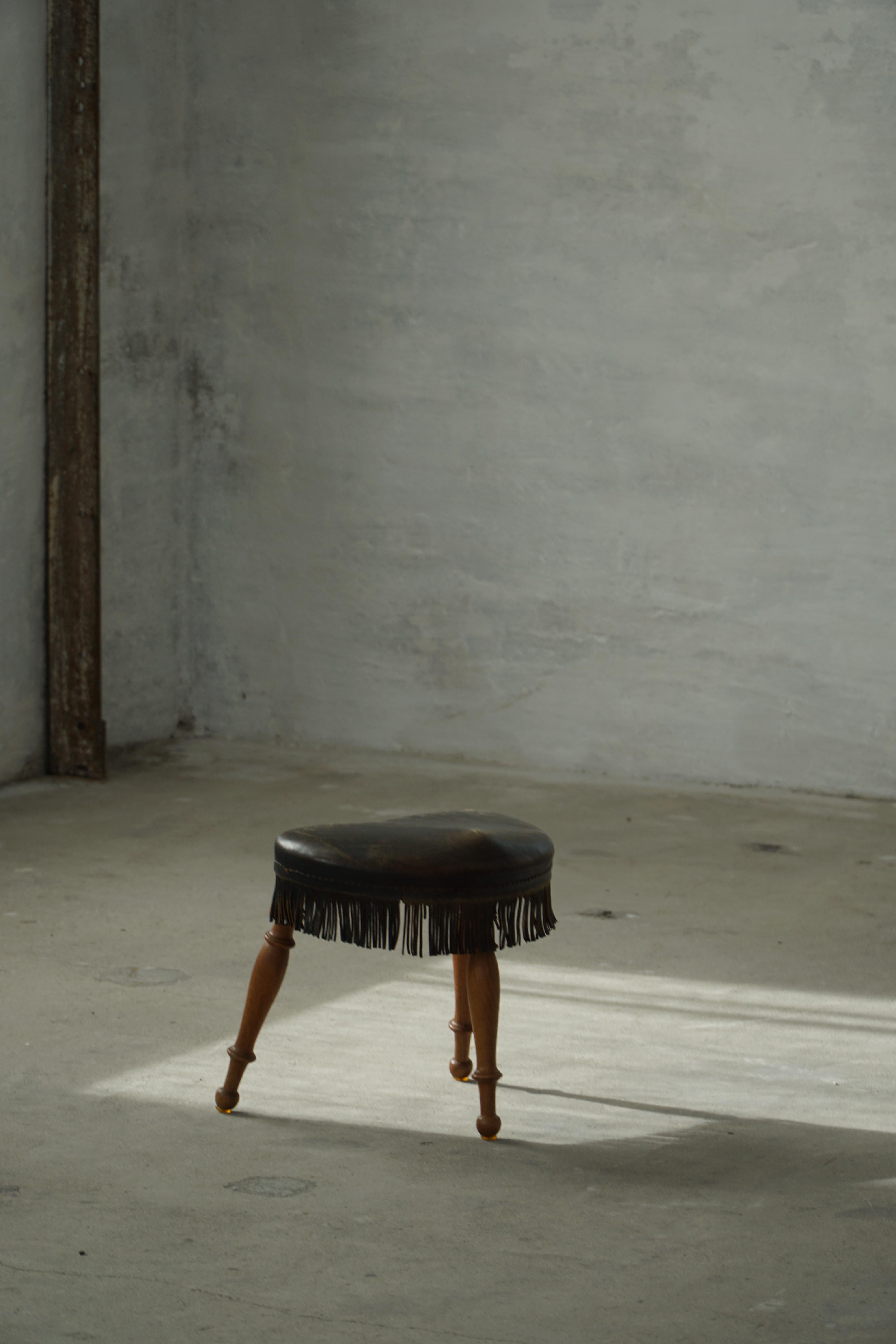 Early 20th Century, Danish Tripod Oak Stool with Leather Fringe, 1930s For Sale 13