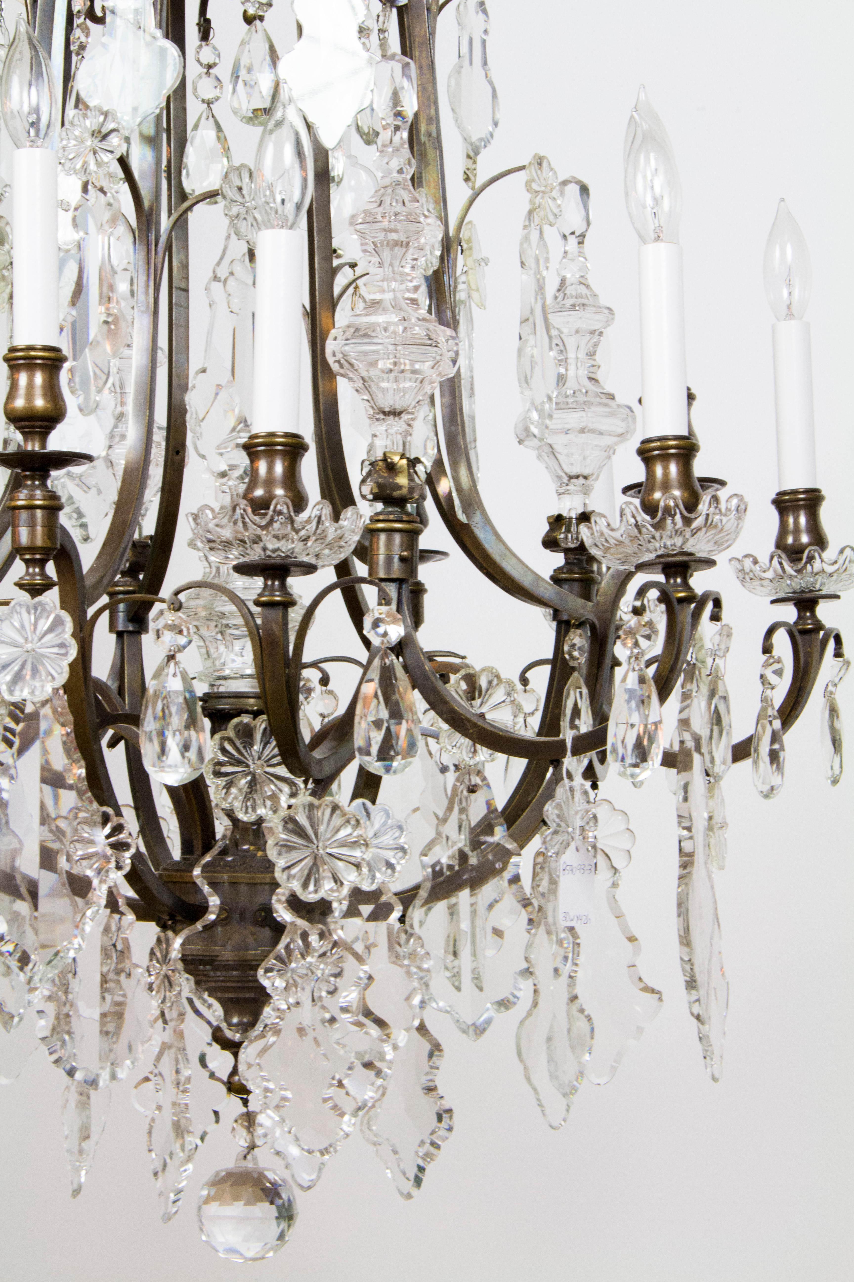 European Early 20th Century Dark Bronze and Crystal Louis XV Chandelier For Sale