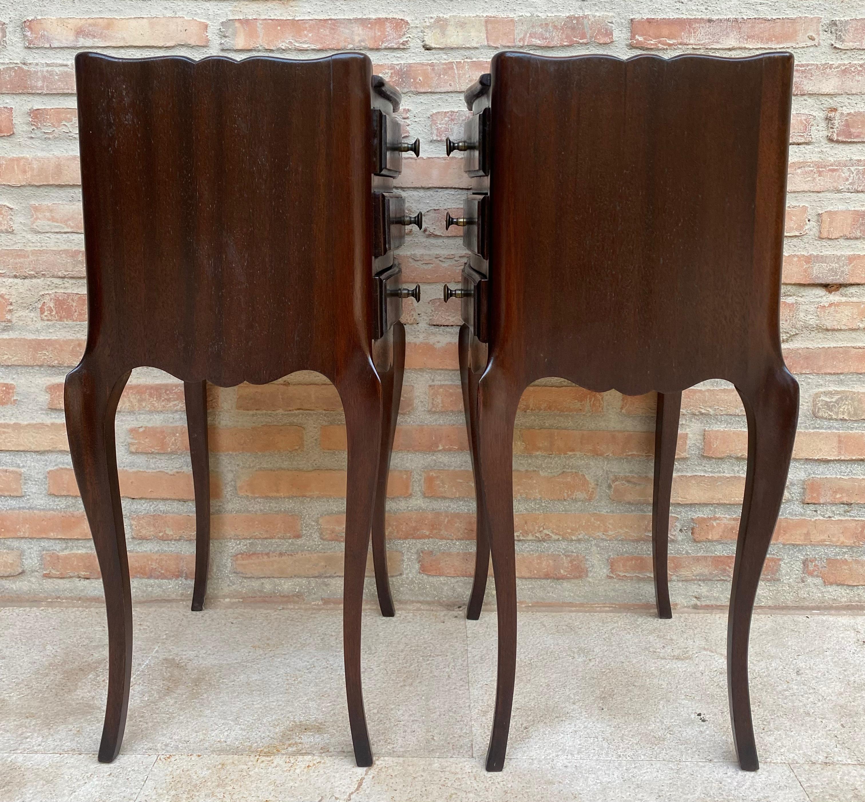 Early 20th Century Dark Oak Nightstands with Three Drawers, 1940s, Set of 2 For Sale 4