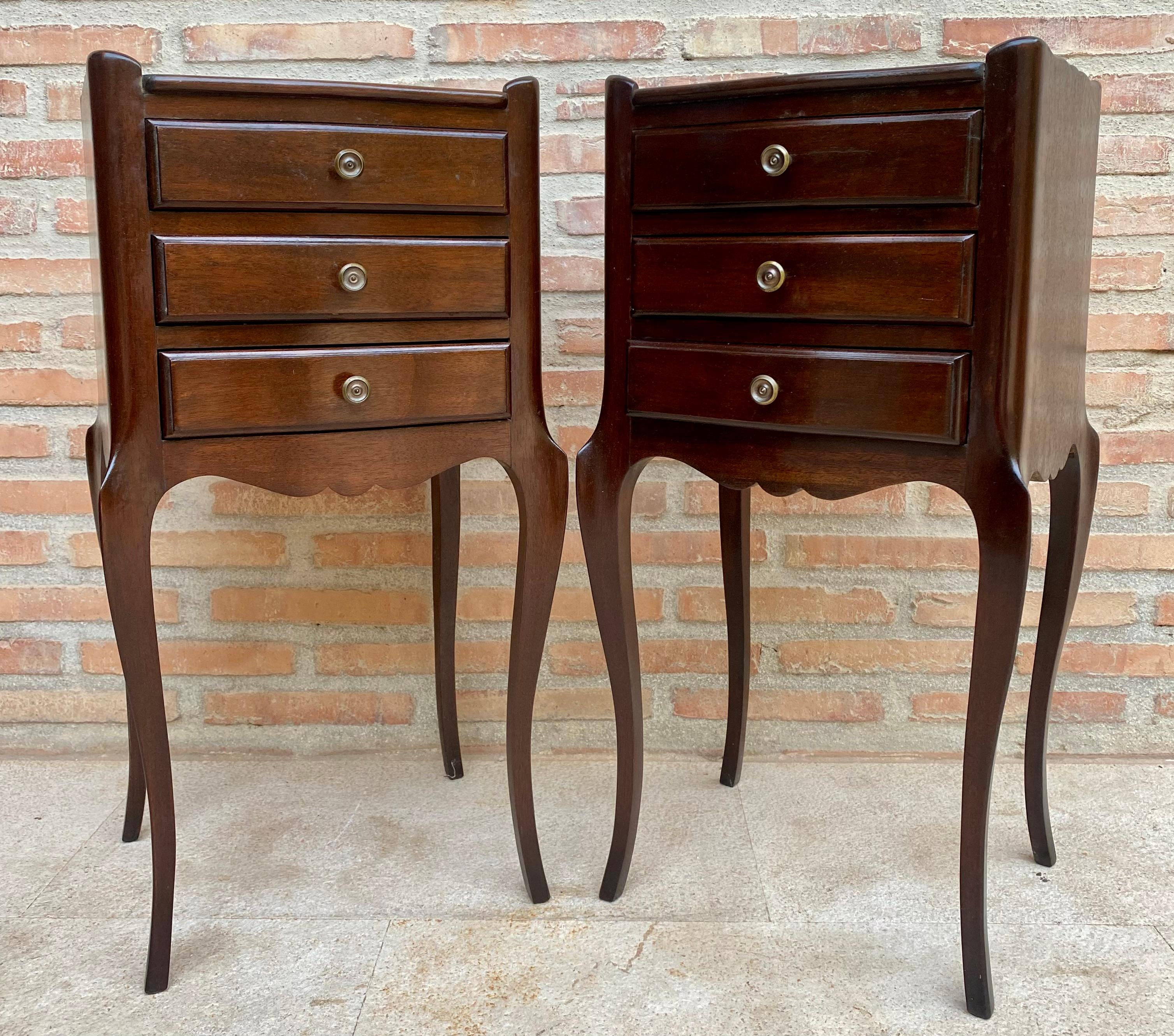 Walnut Early 20th Century Dark Oak Nightstands with Three Drawers, 1940s, Set of 2 For Sale