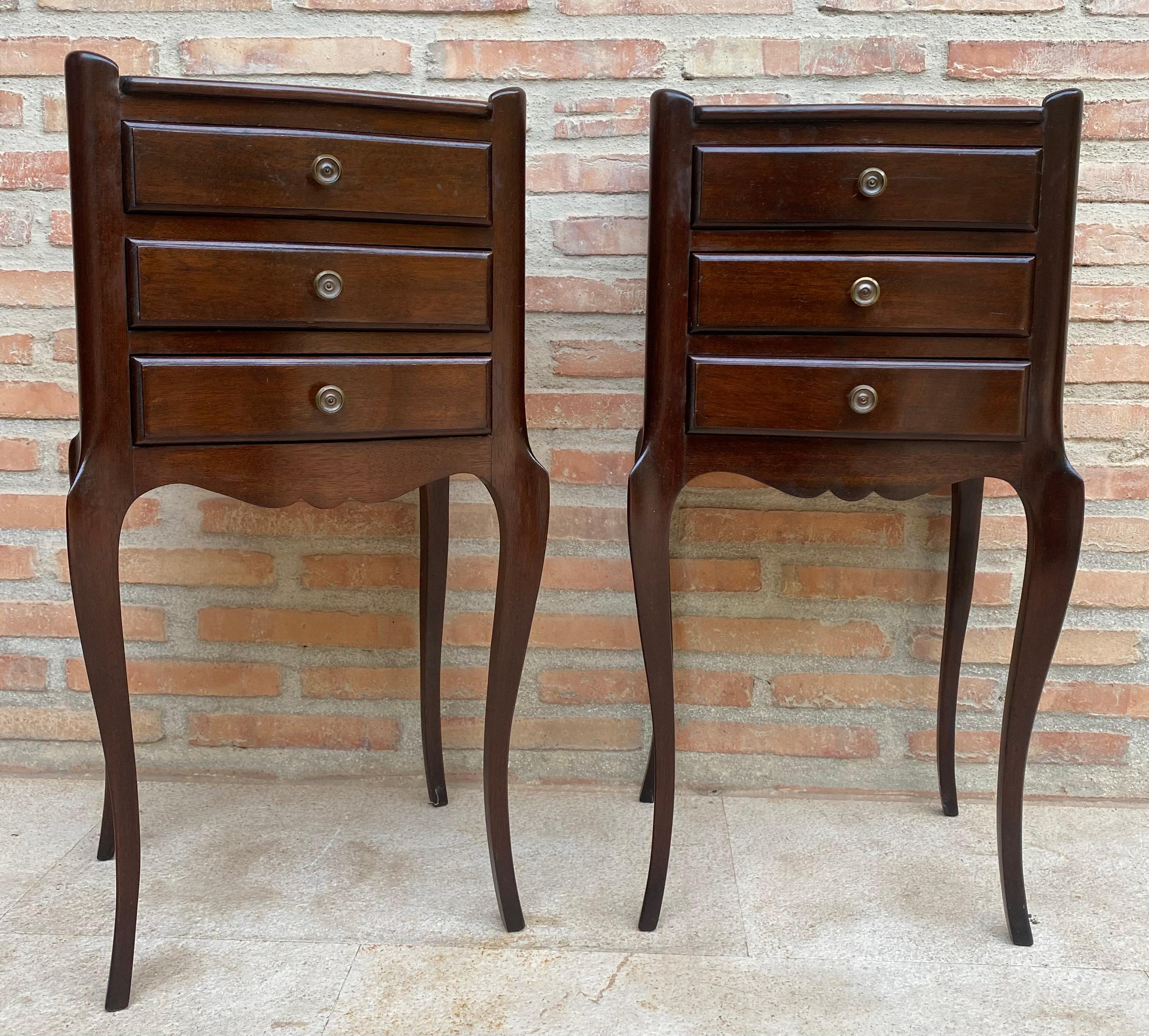 Early 20th Century Dark Oak Nightstands with Three Drawers, 1940s, Set of 2 For Sale 1