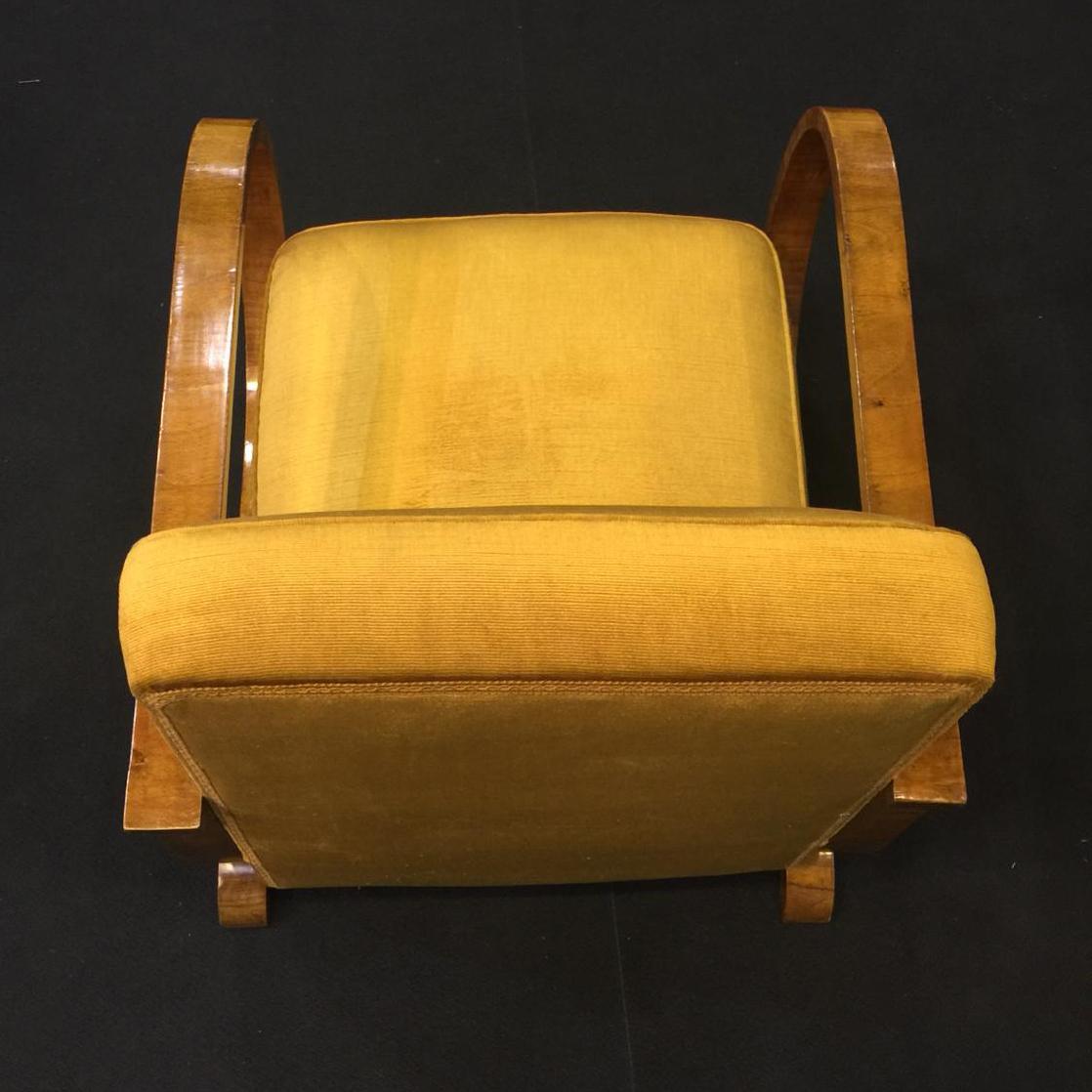 Hand-Crafted Early 20th Century Déco Armchairs For Sale