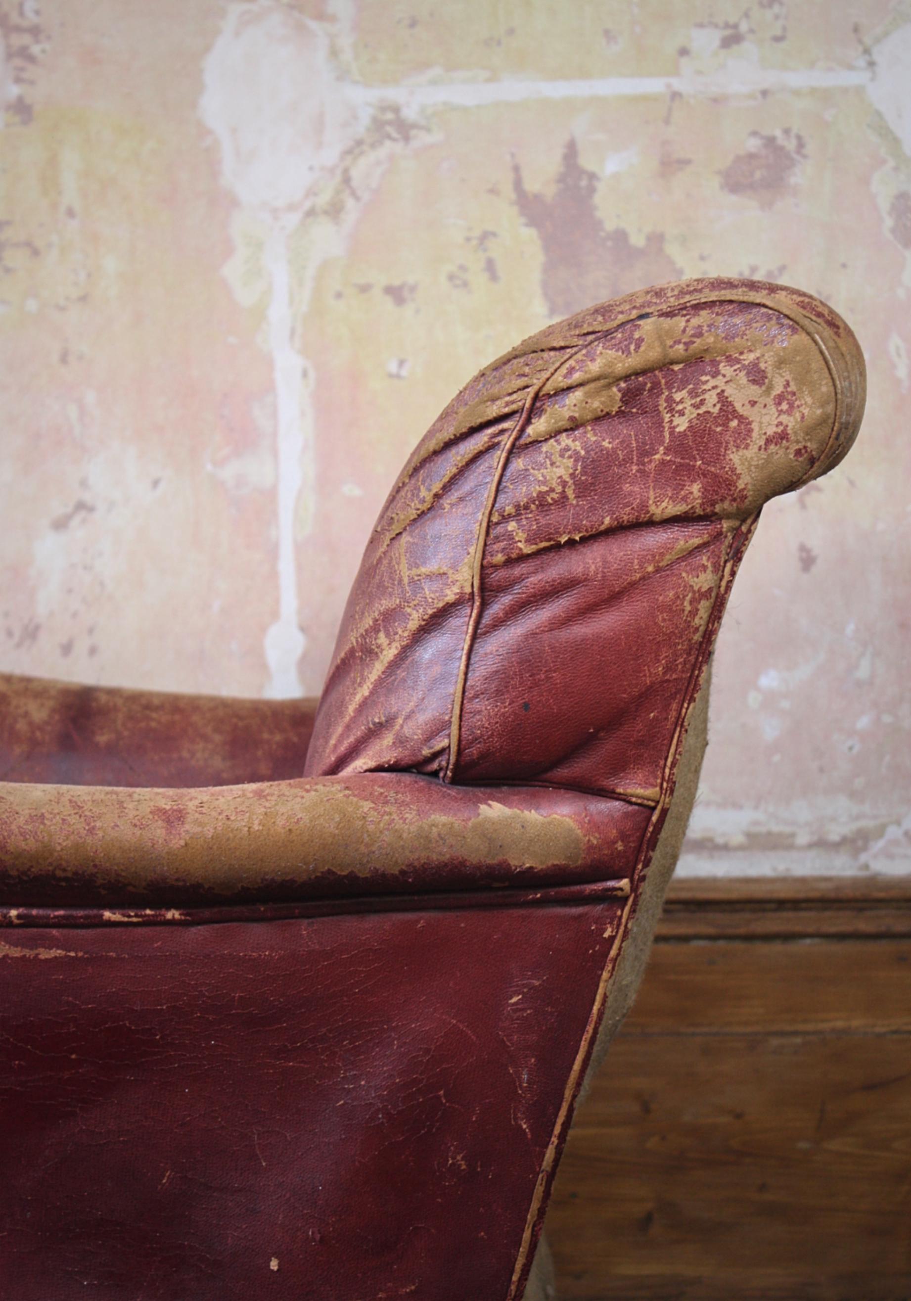 Early 20th Century Deep Seated Howard & Son Style Red Leather Armchair 11