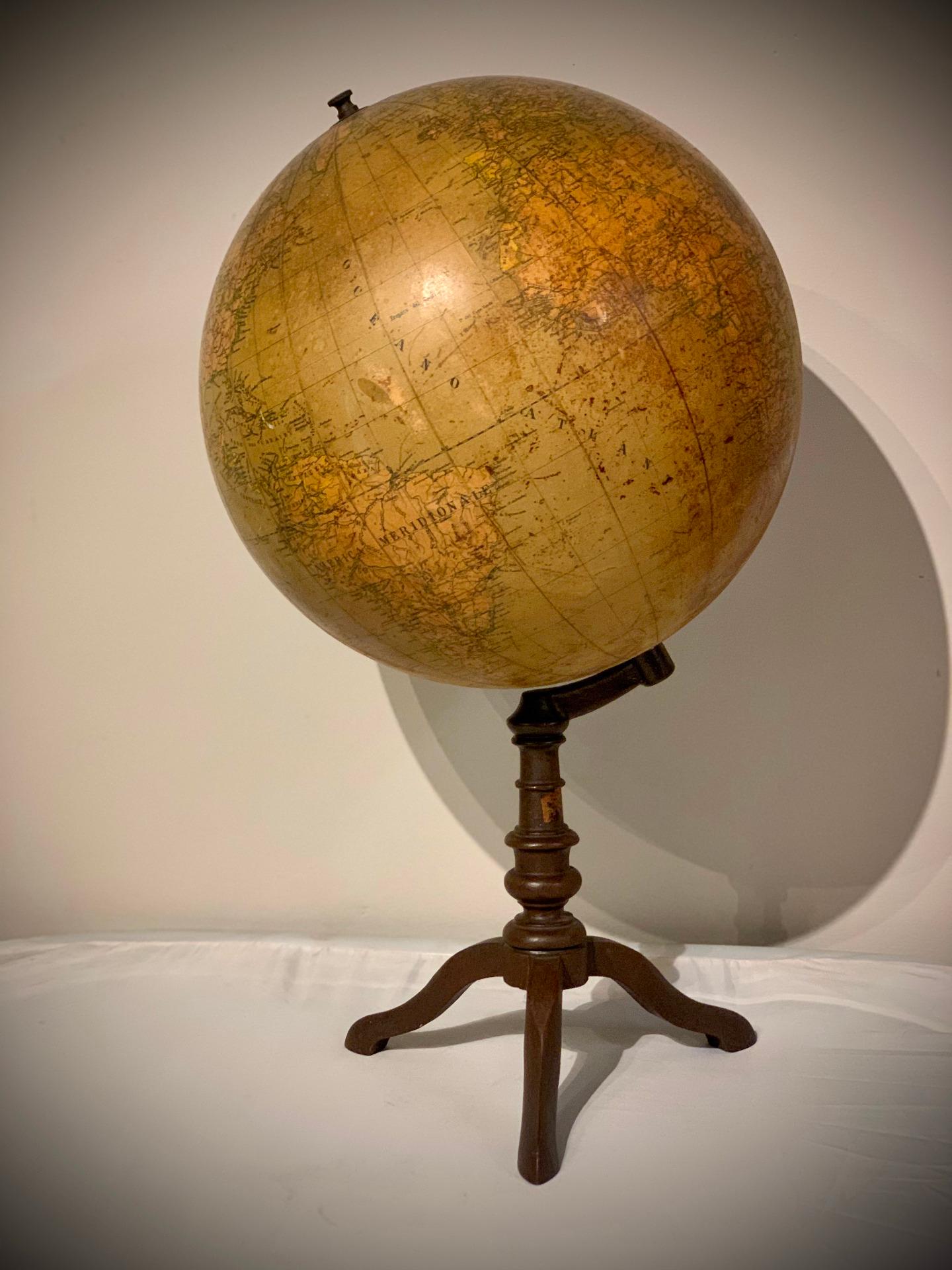 Globe de bureau du début du 20e siècle en vente 1
