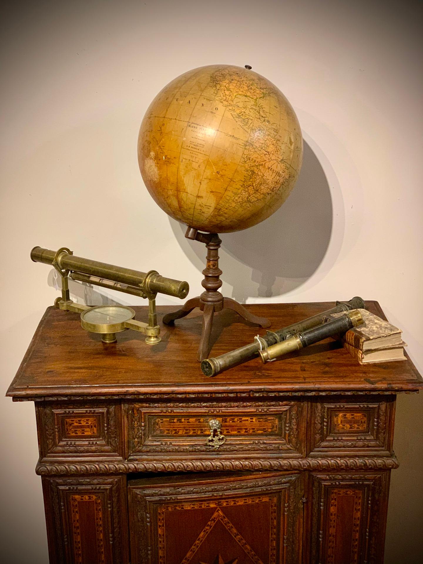Early 20th Century Desk Globe For Sale 3