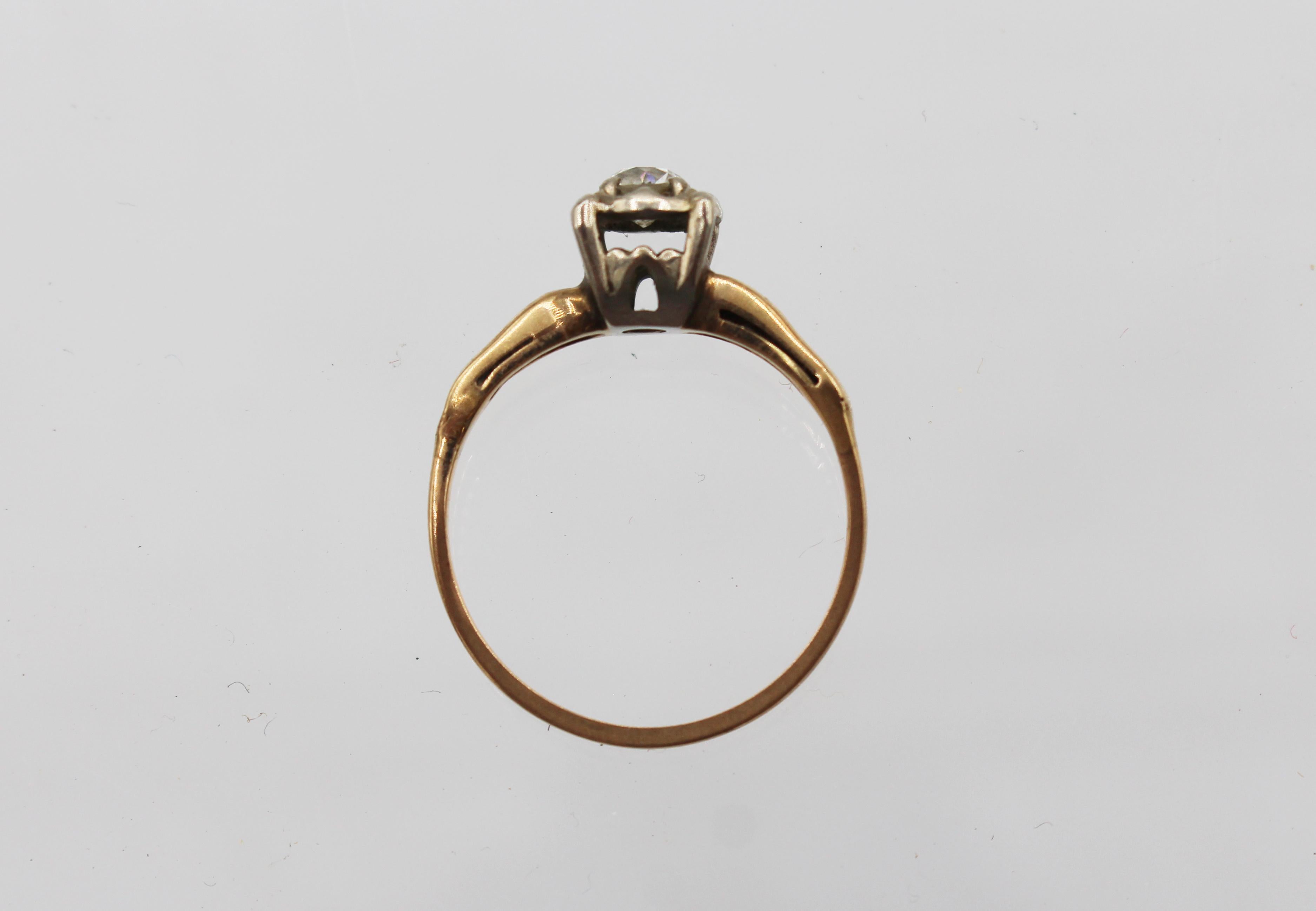 Moderno Anello in oro 14k e diamanti dei primi del Novecento in vendita