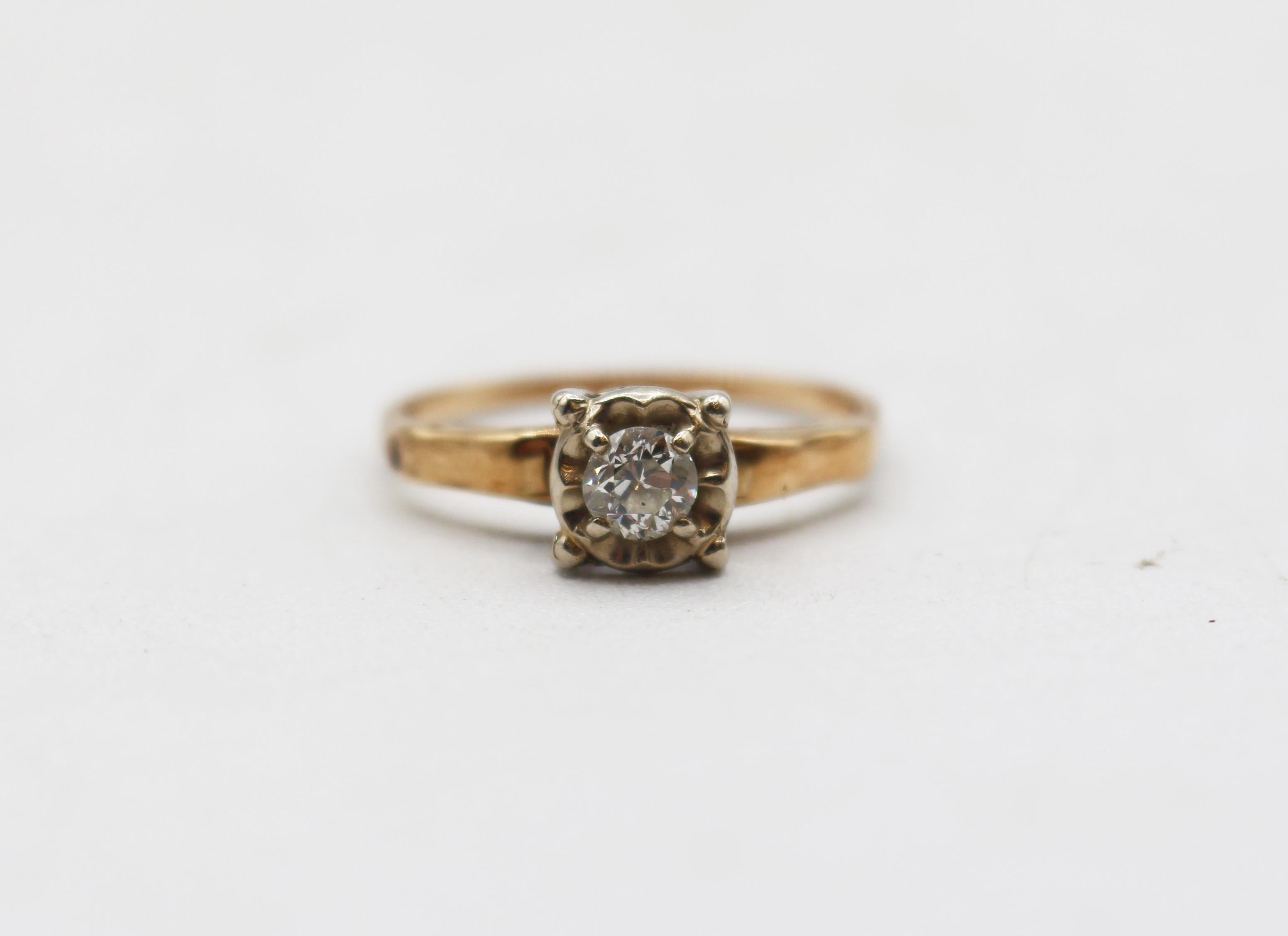 Anello in oro 14k e diamanti dei primi del Novecento in vendita 1