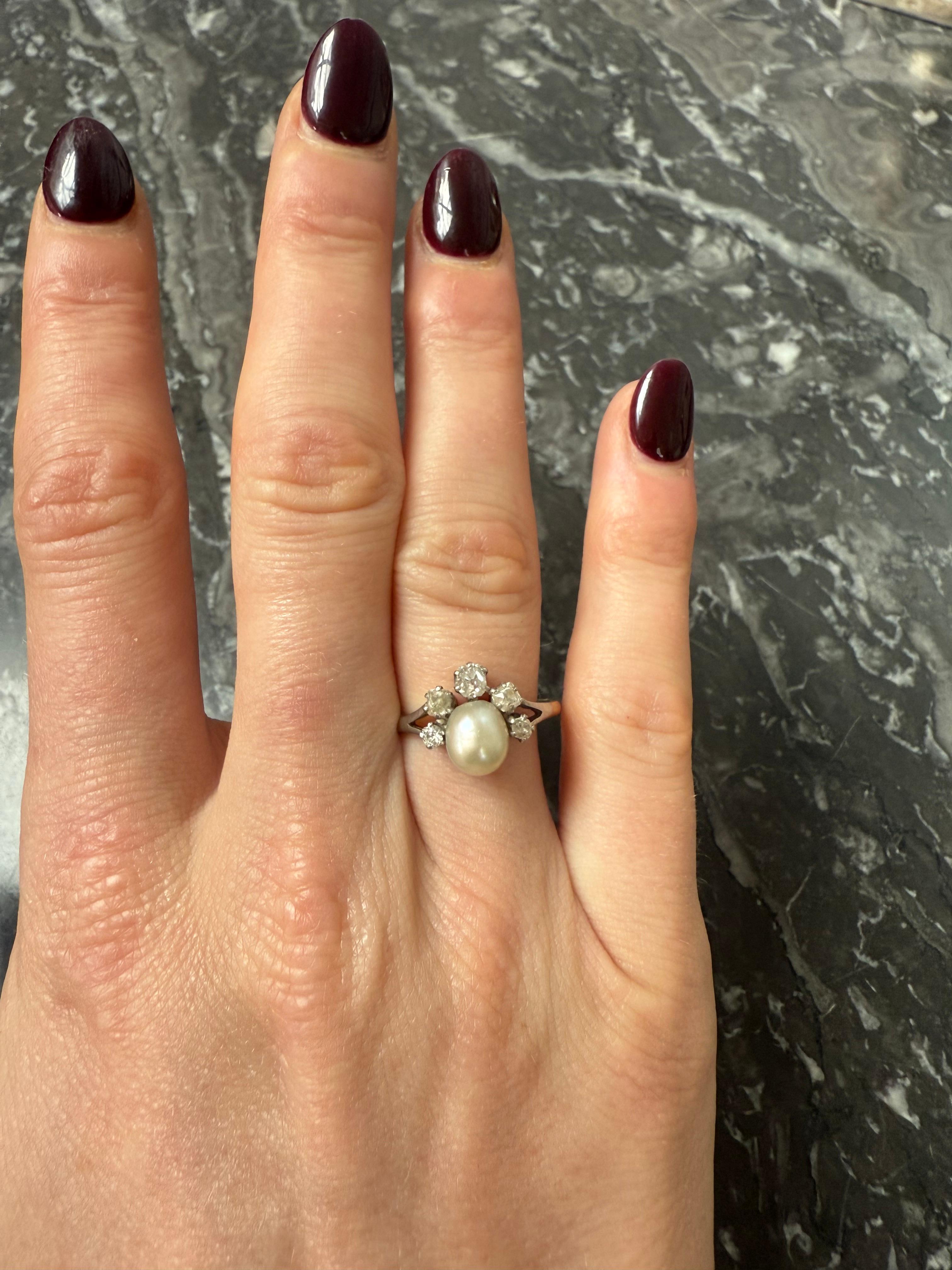 Anillo de diamantes y perlas de principios del siglo XX en venta 2