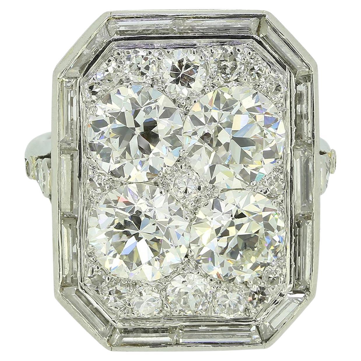 Anello a forma di tavoletta con diamante dei primi del Novecento