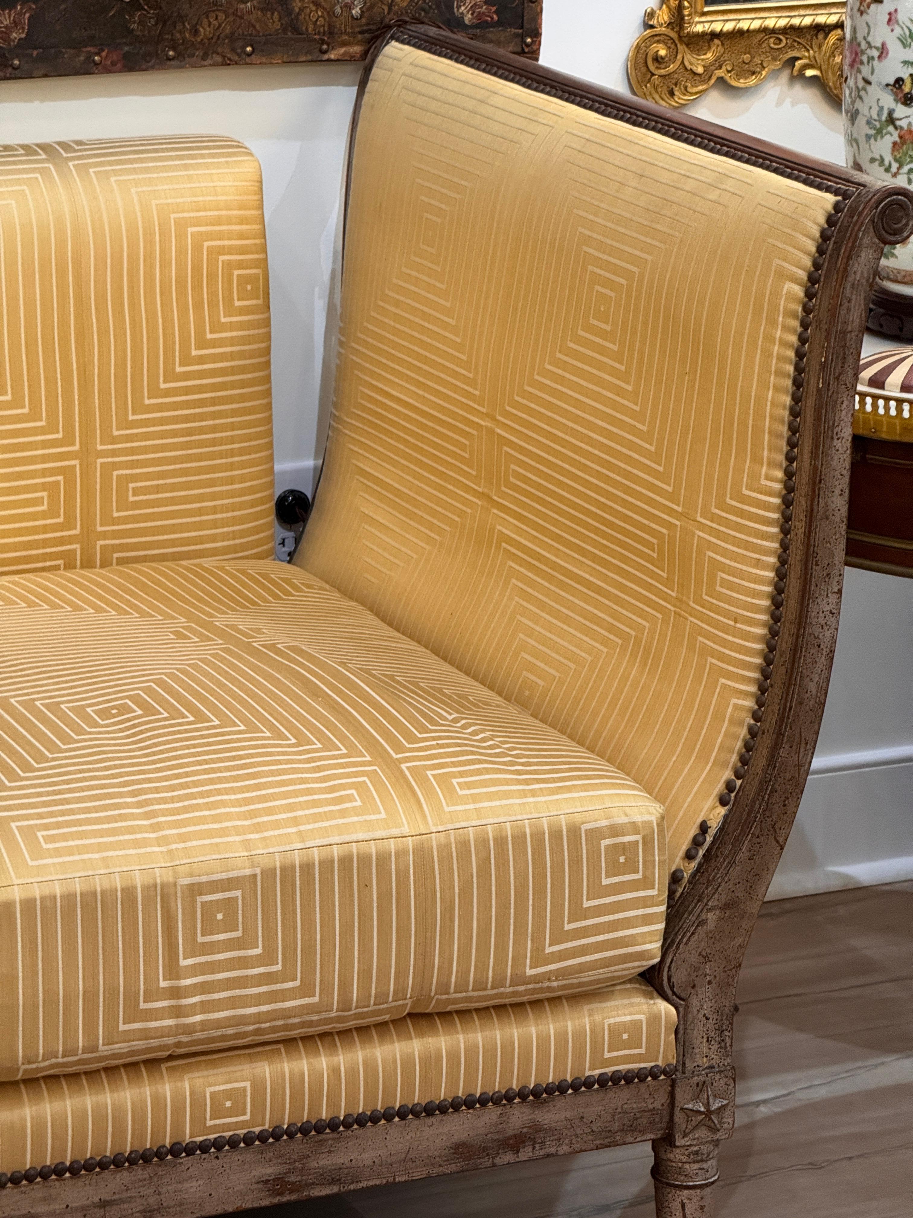 Lit de repos en bois doré argenté de style Directoire du début du 20e siècle en vente 9