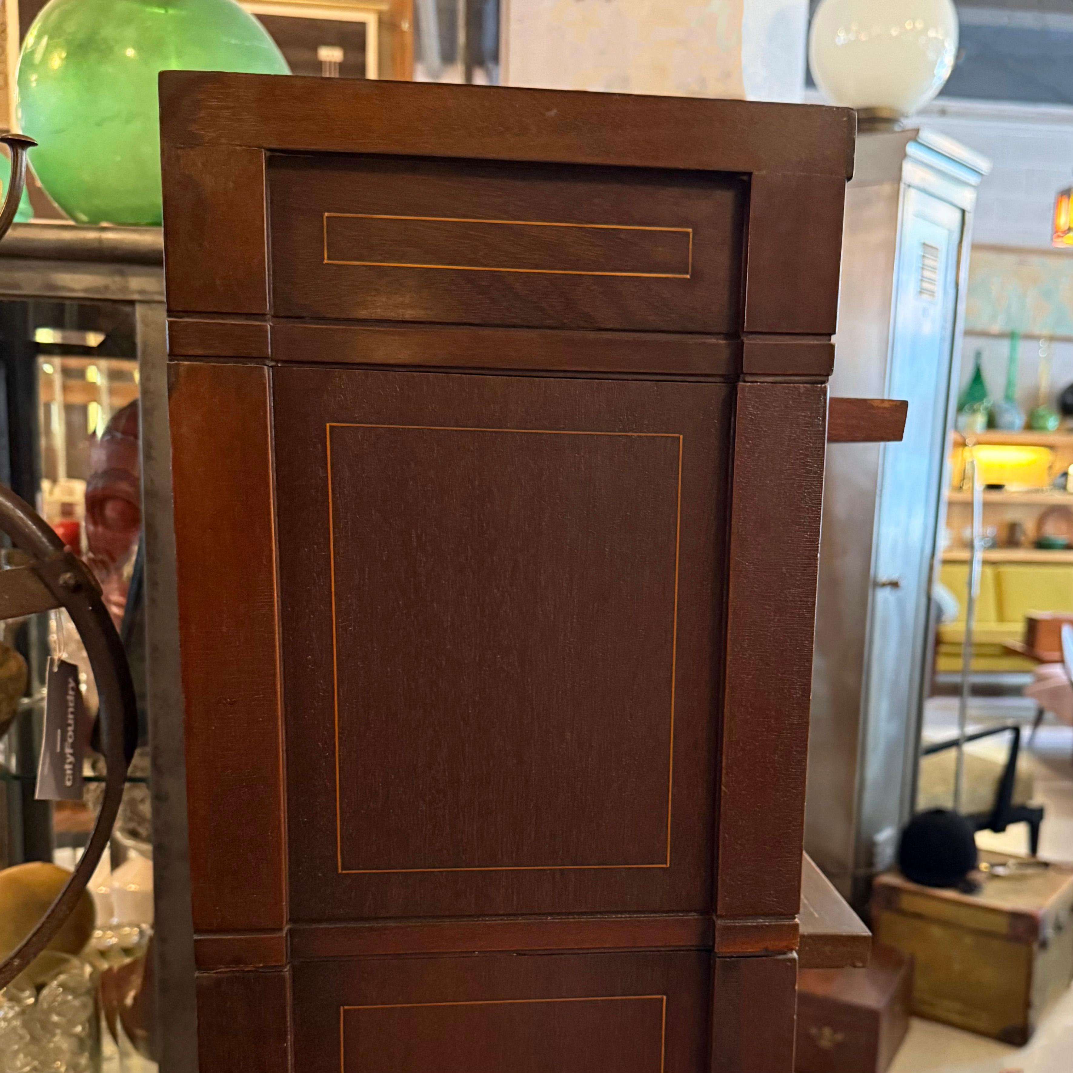 Early 20th Century Double-Wide Mission Mahogany Barrister Case For Sale 5