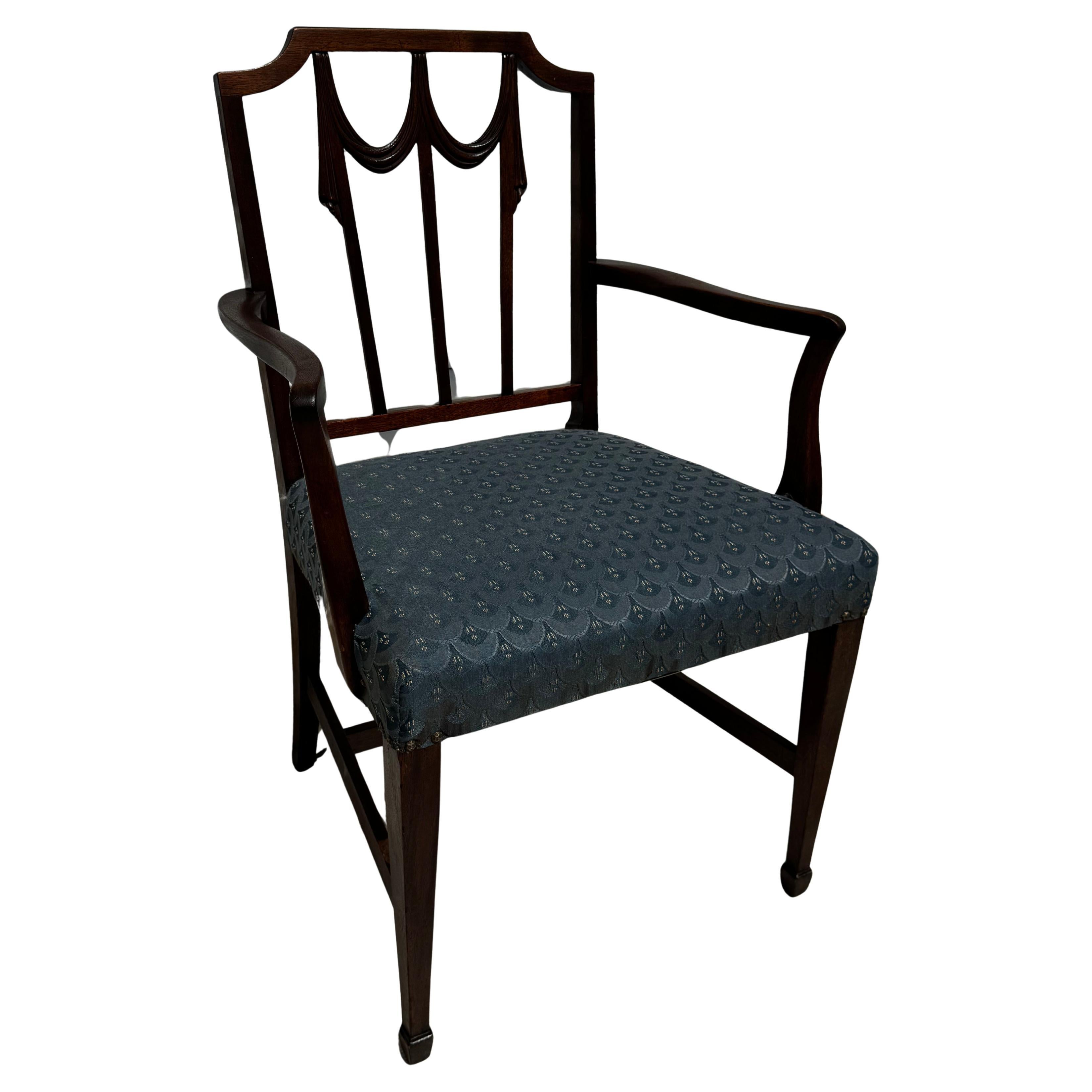 Early 20th Century Duncan Phyfe Mahogany Lincoln Drape Armchair