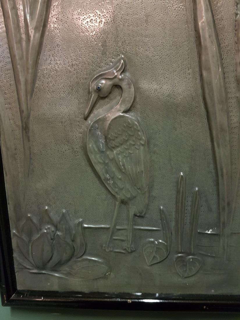 Early 20th Century Dutch Art Nouveau Handcrafted Pewter Plaques with Water Bird In Good Condition For Sale In Raalte, NL