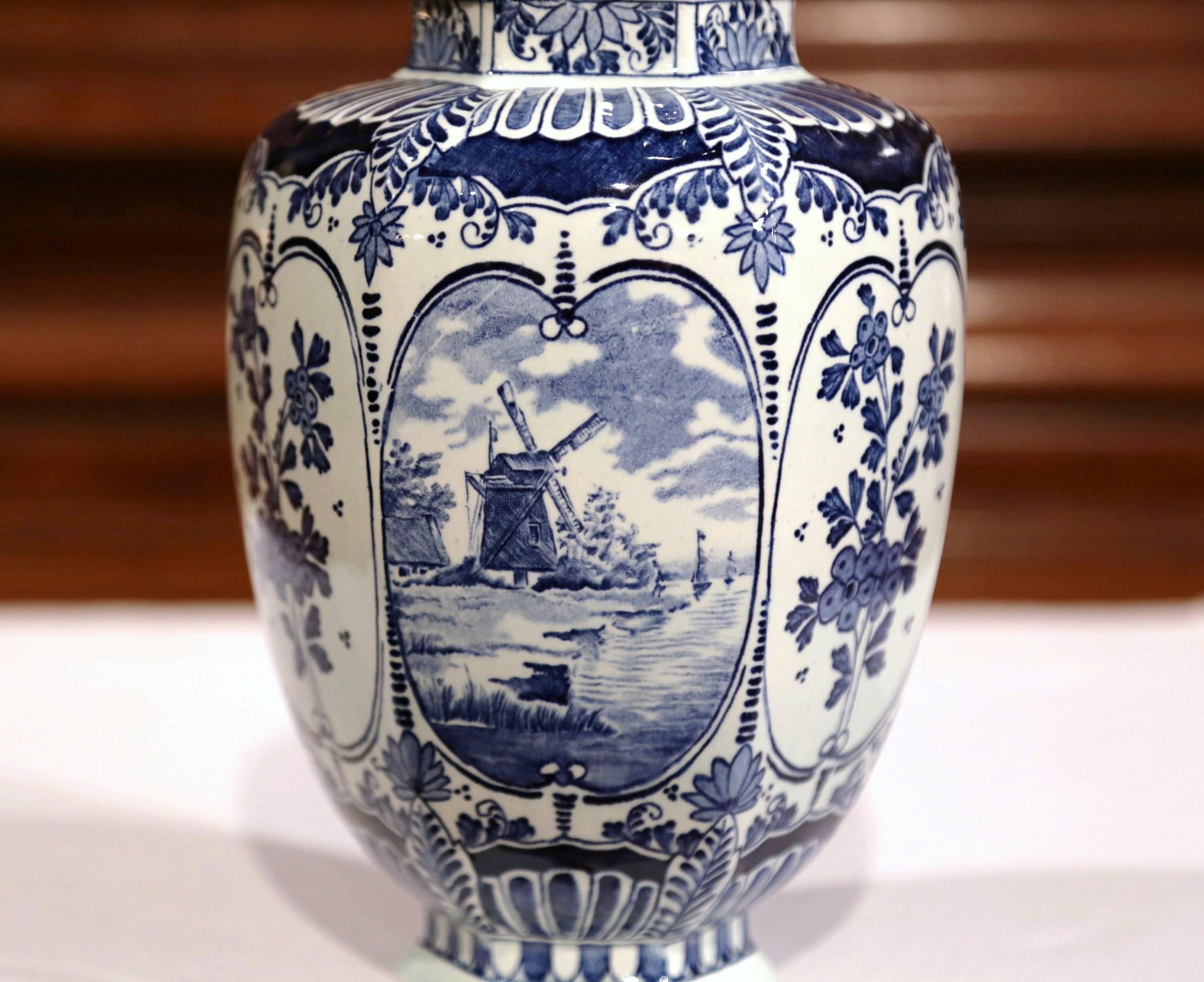 Néerlandais Jarre à gingembre et couvercle Royal Delft hollandais bleu et blanc du début du 20e siècle