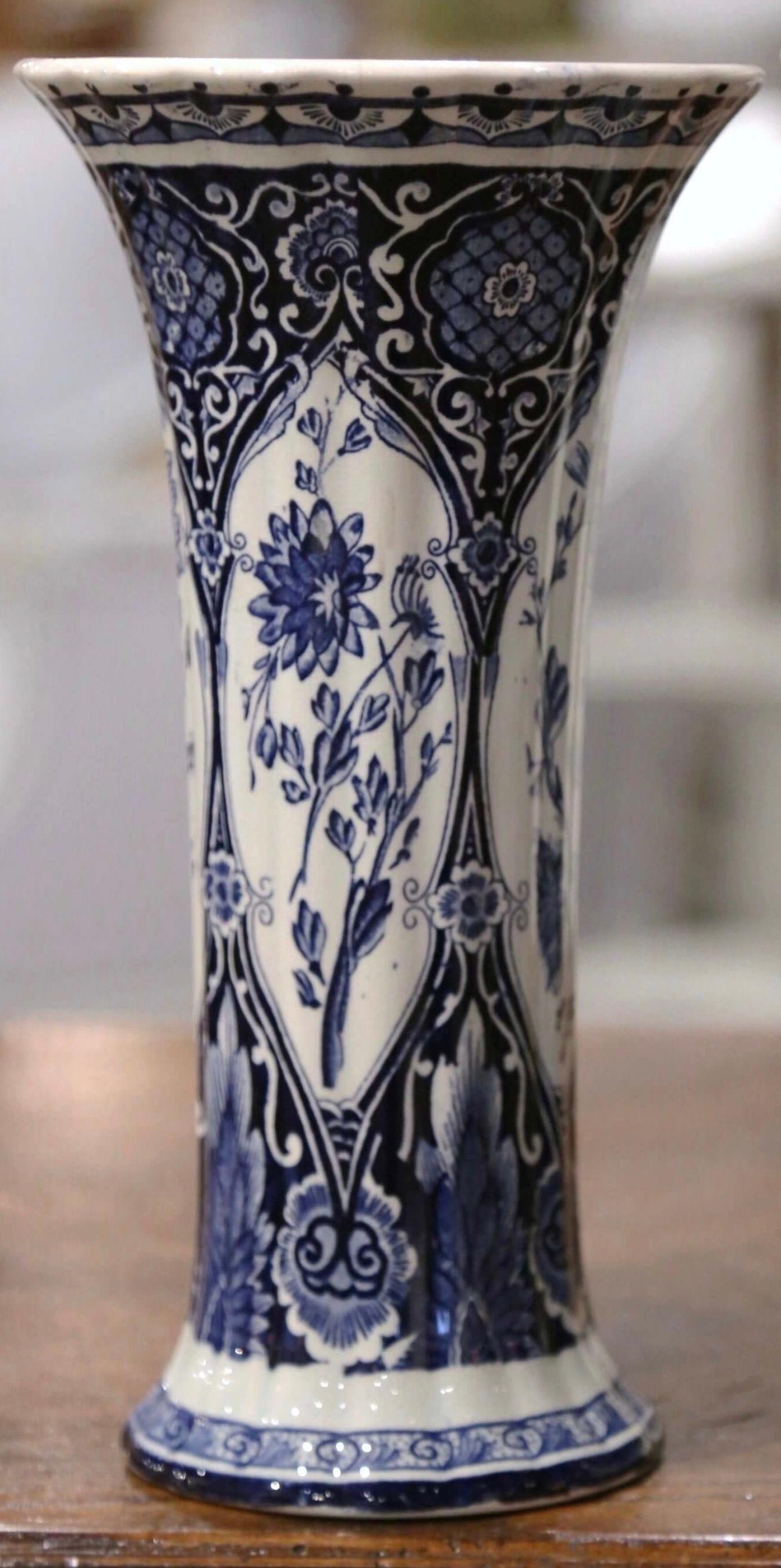 Hand-Crafted Early 20th Century Dutch Blue and White Trumpet Faience Delft Vase For Sale