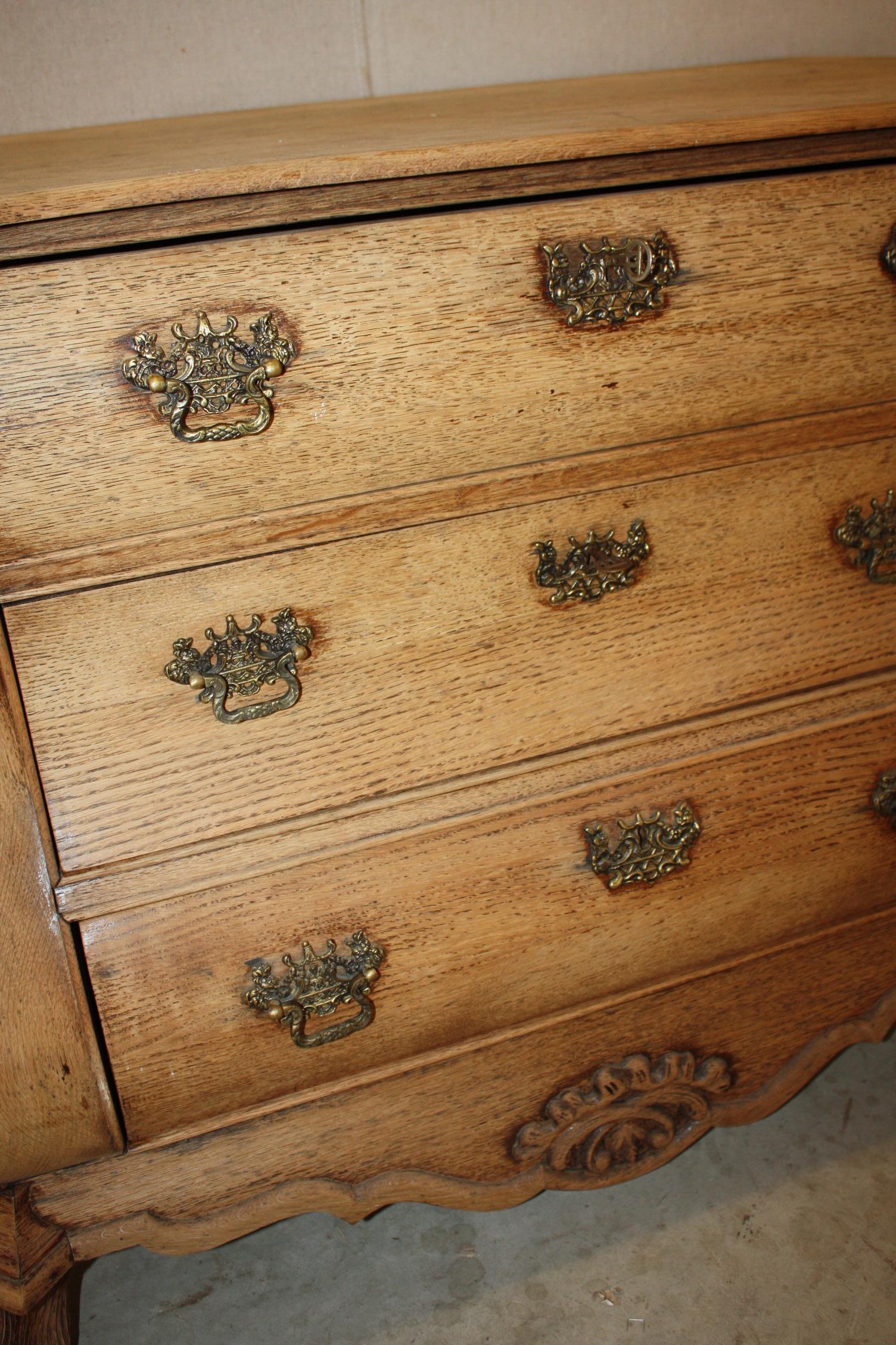 Early 20th Century Dutch Bombay Chest In Excellent Condition In Fairhope, AL