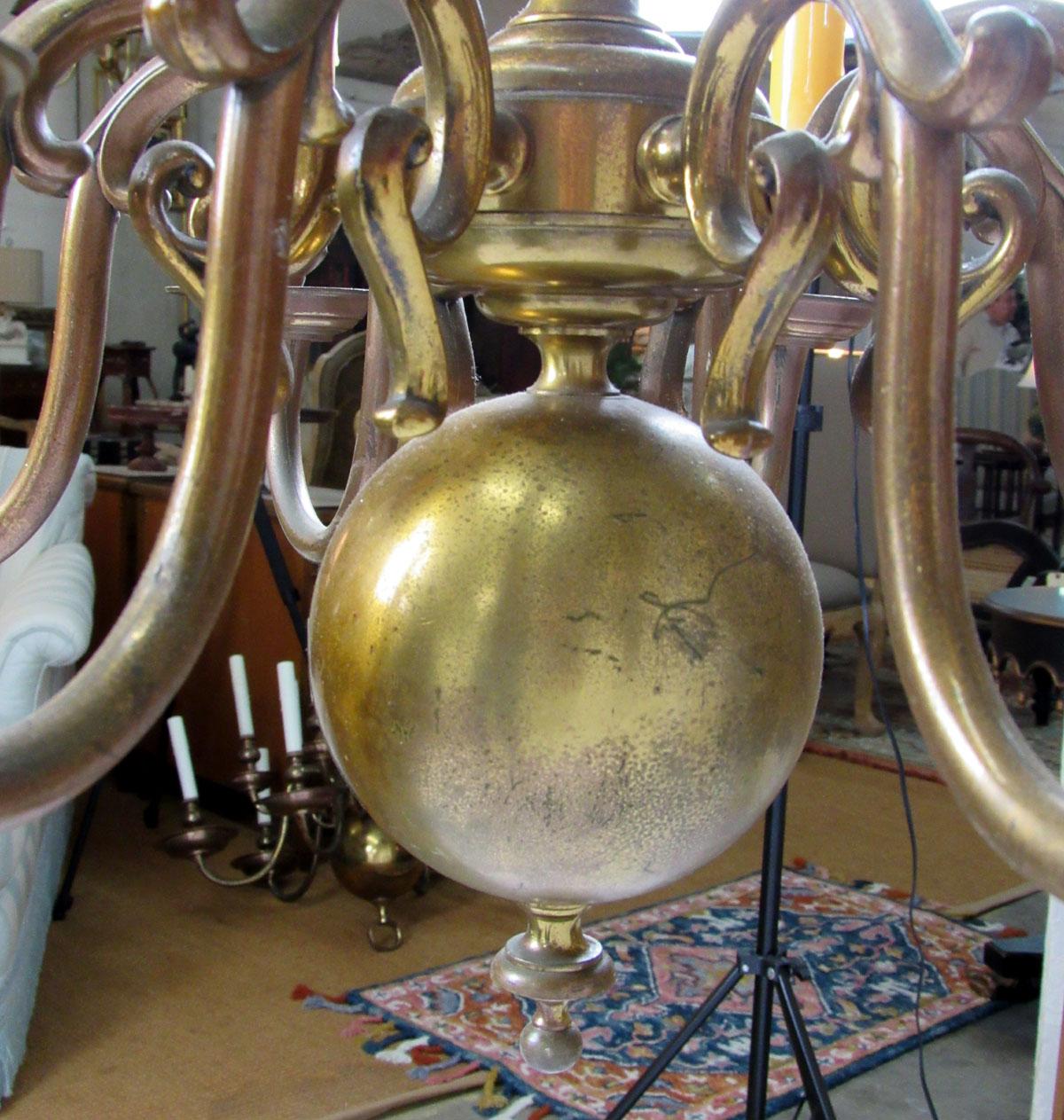 Early 20th Century Dutch Brass Chandelier For Sale 4