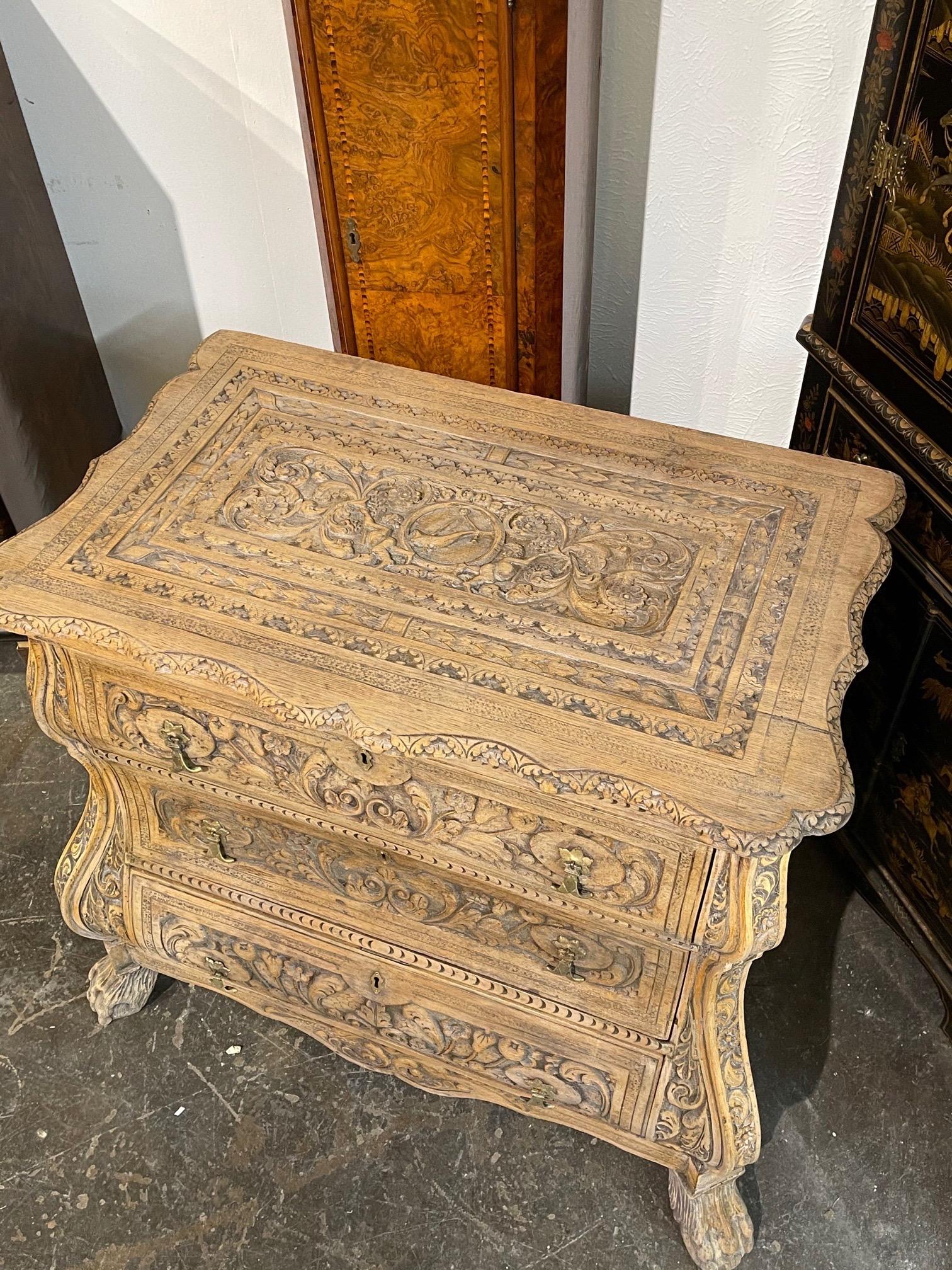 Early 20th Century Dutch Carved and Bleached Oak Commode In Good Condition For Sale In Dallas, TX