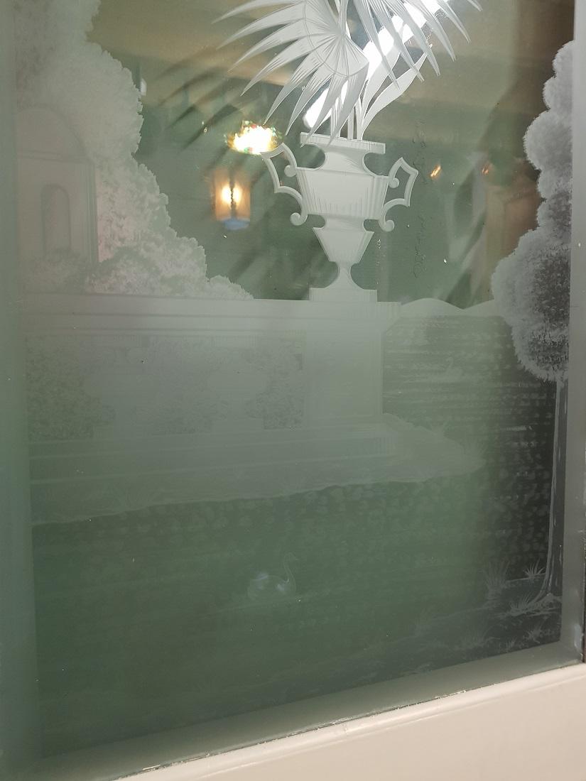 Neoclassical Early 20th Century Dutch Ensuite Doors with Etched Glass Depicting a Garden For Sale