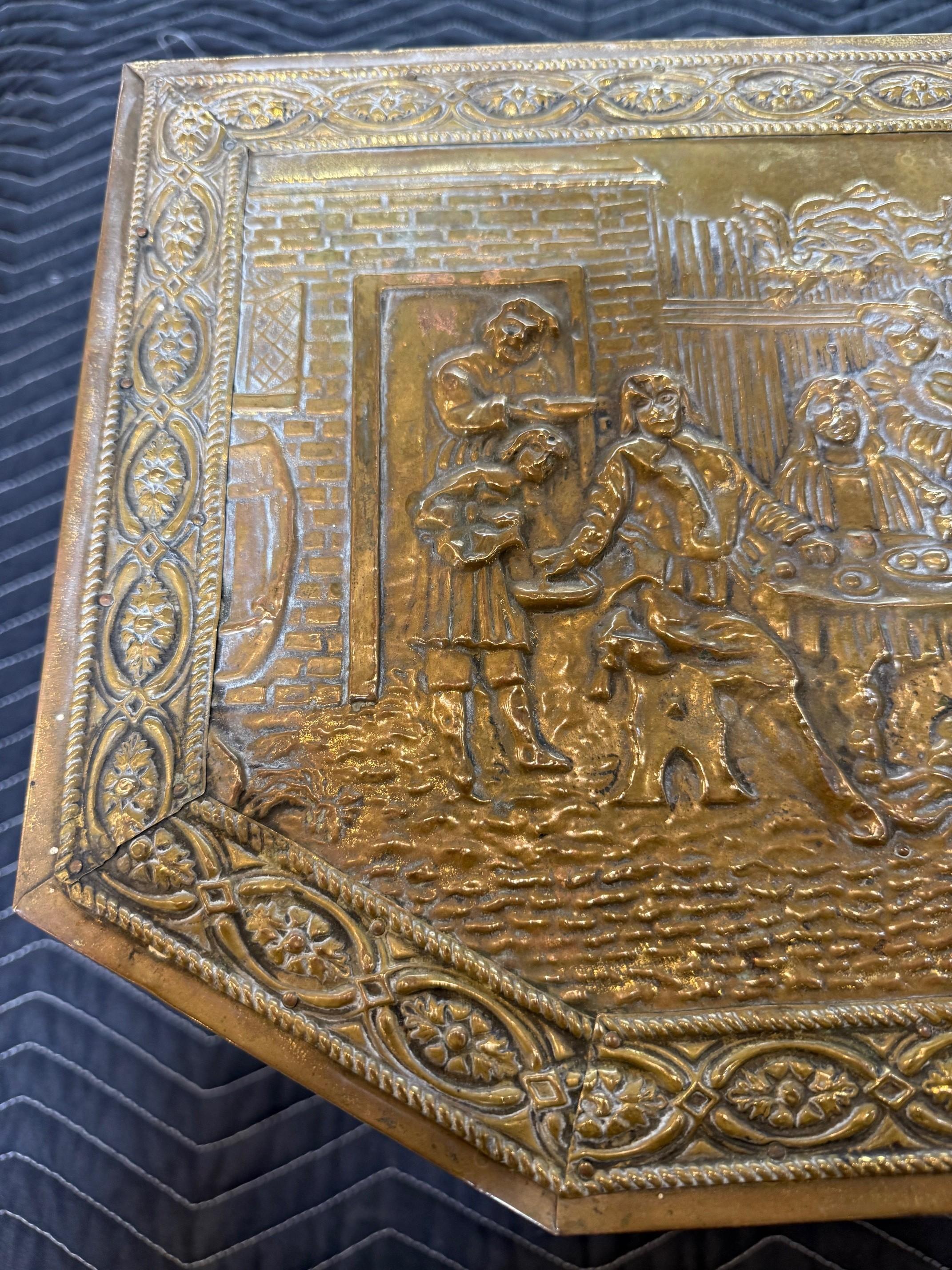 Early 20th Century Dutch Fireside Coal, Tinder Box, Bin or Scuttle Fire Box For Sale 4