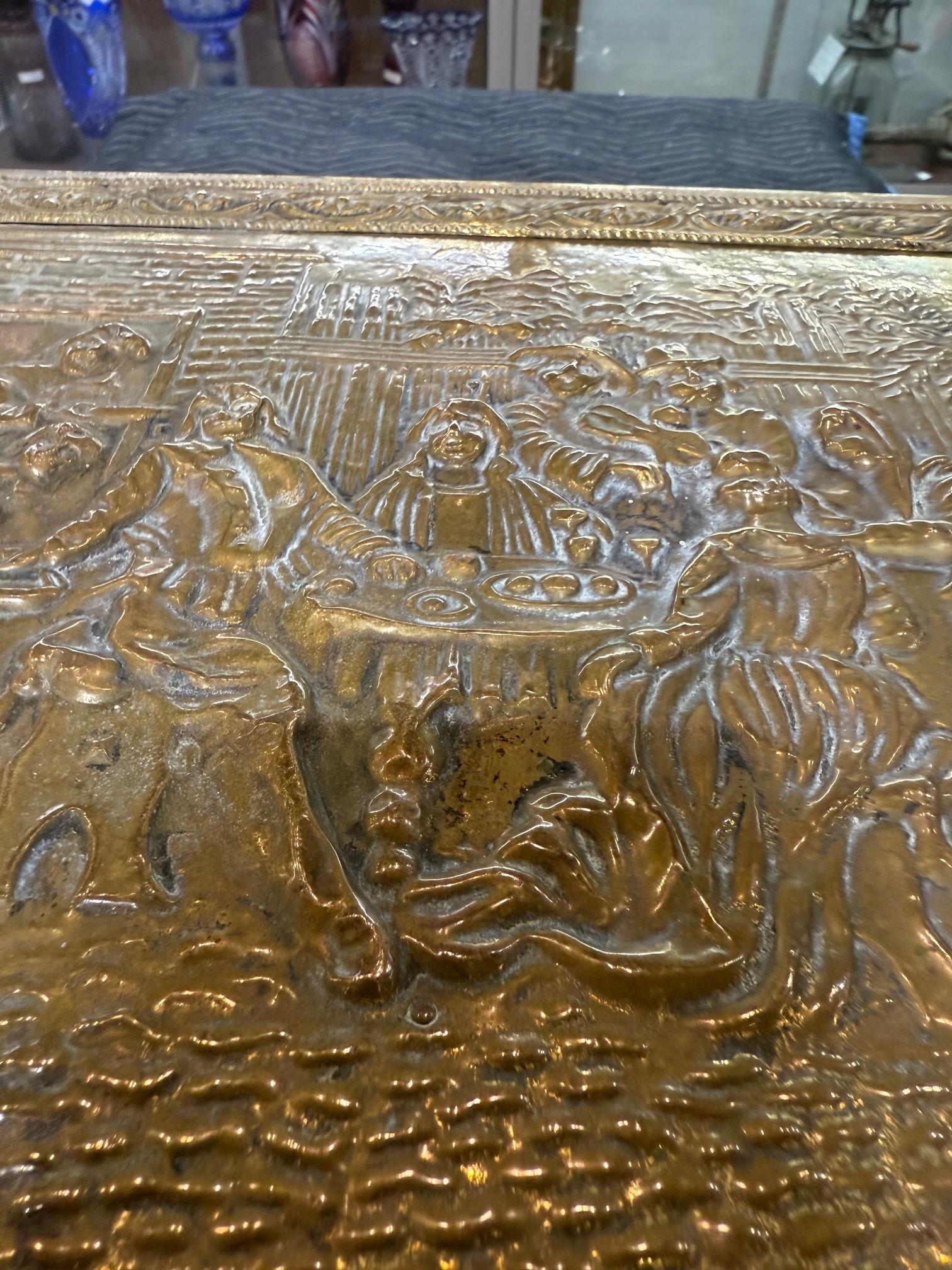 Early 20th Century Dutch Fireside Coal, Tinder Box, Bin or Scuttle Fire Box For Sale 5