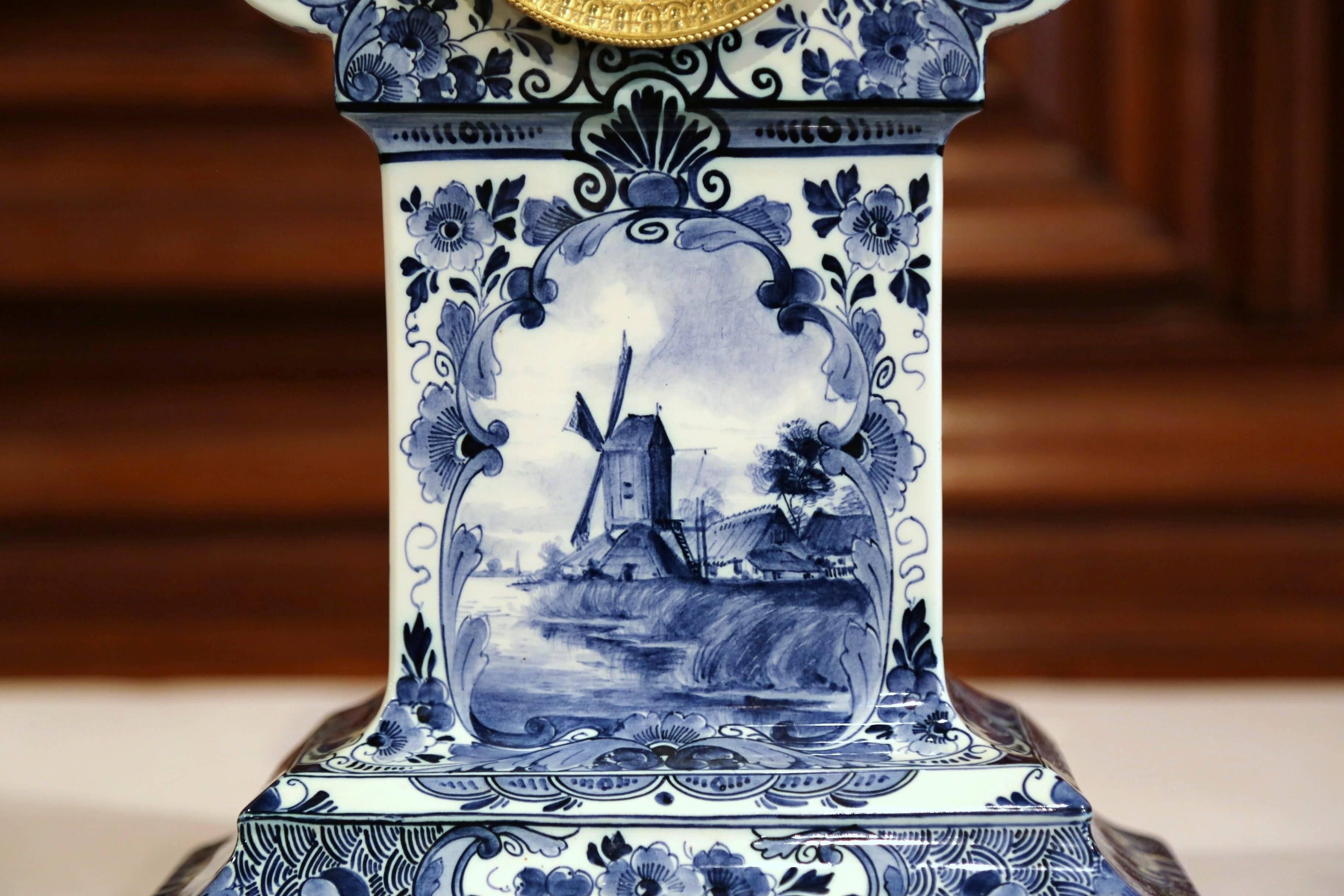 Hand-Crafted Early 20th Century Dutch Hand Painted Blue and White Faience Delft Mantel Clock