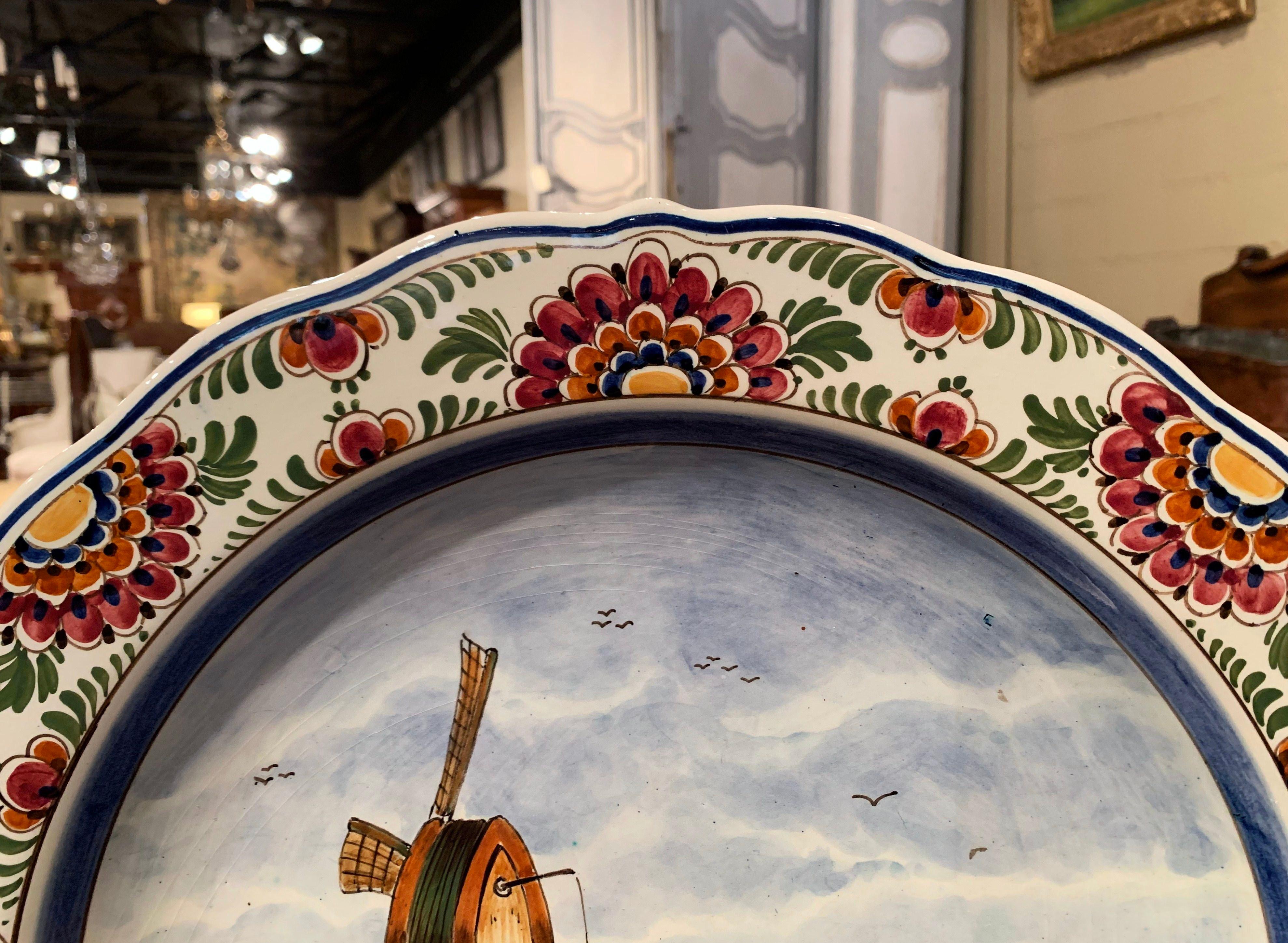 Early 20th Century Dutch Hand Painted Faience Delft Wall Charger  In Excellent Condition In Dallas, TX