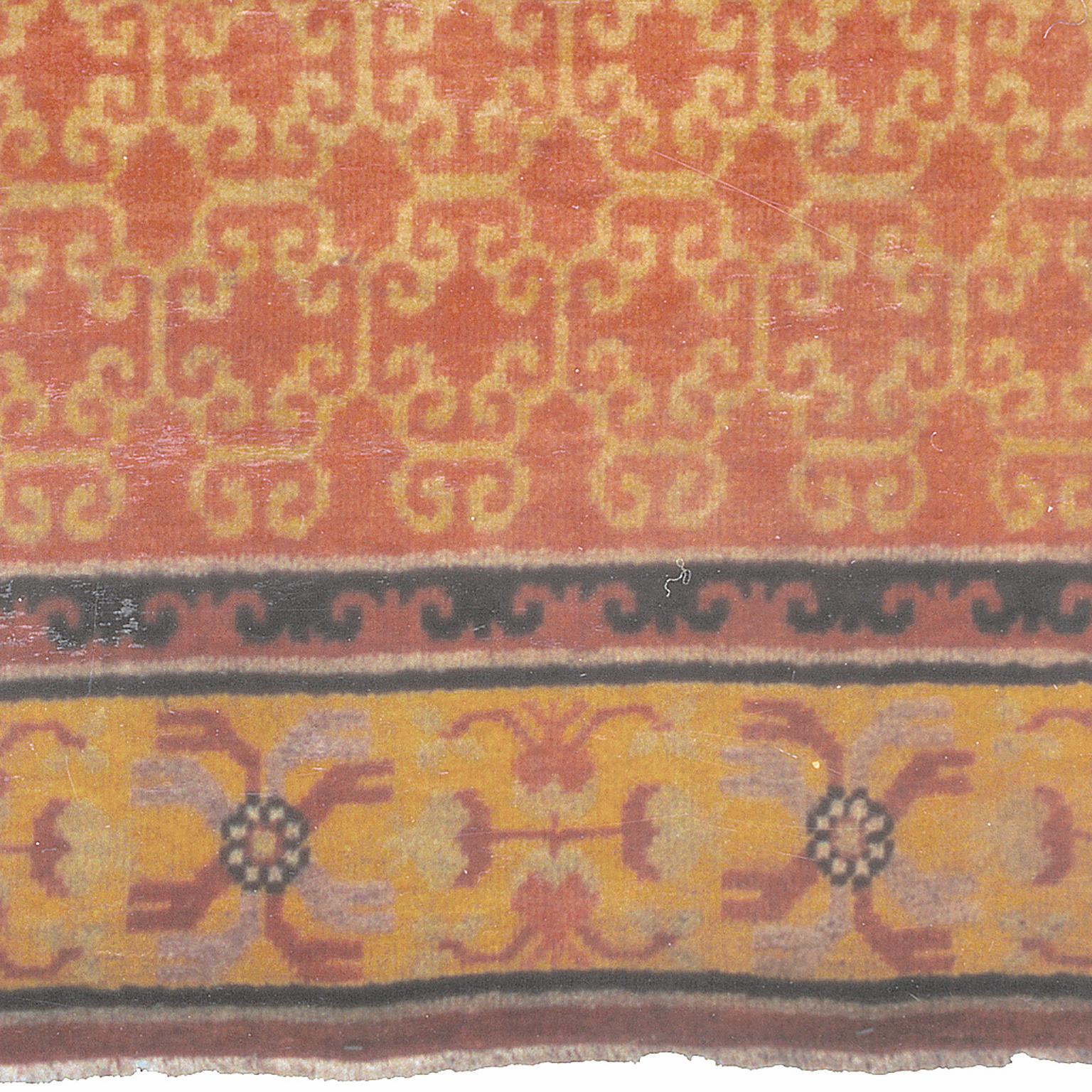 Ostturkestanischer Khotan-Teppich des frühen 20. Jahrhunderts im Zustand „Gut“ im Angebot in New York, NY