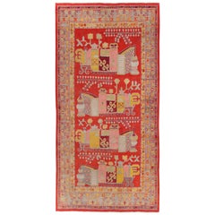 Early 20th Century East Turkestan Pictorial Vase Khotan Small Gallery Rug in Red