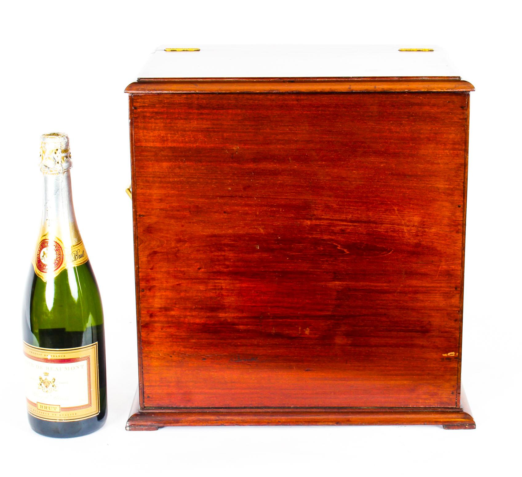 Early 20th Century Edwardian 3 Liqueur and Cigar Table Cabinet Tantalus Dry Bar 12