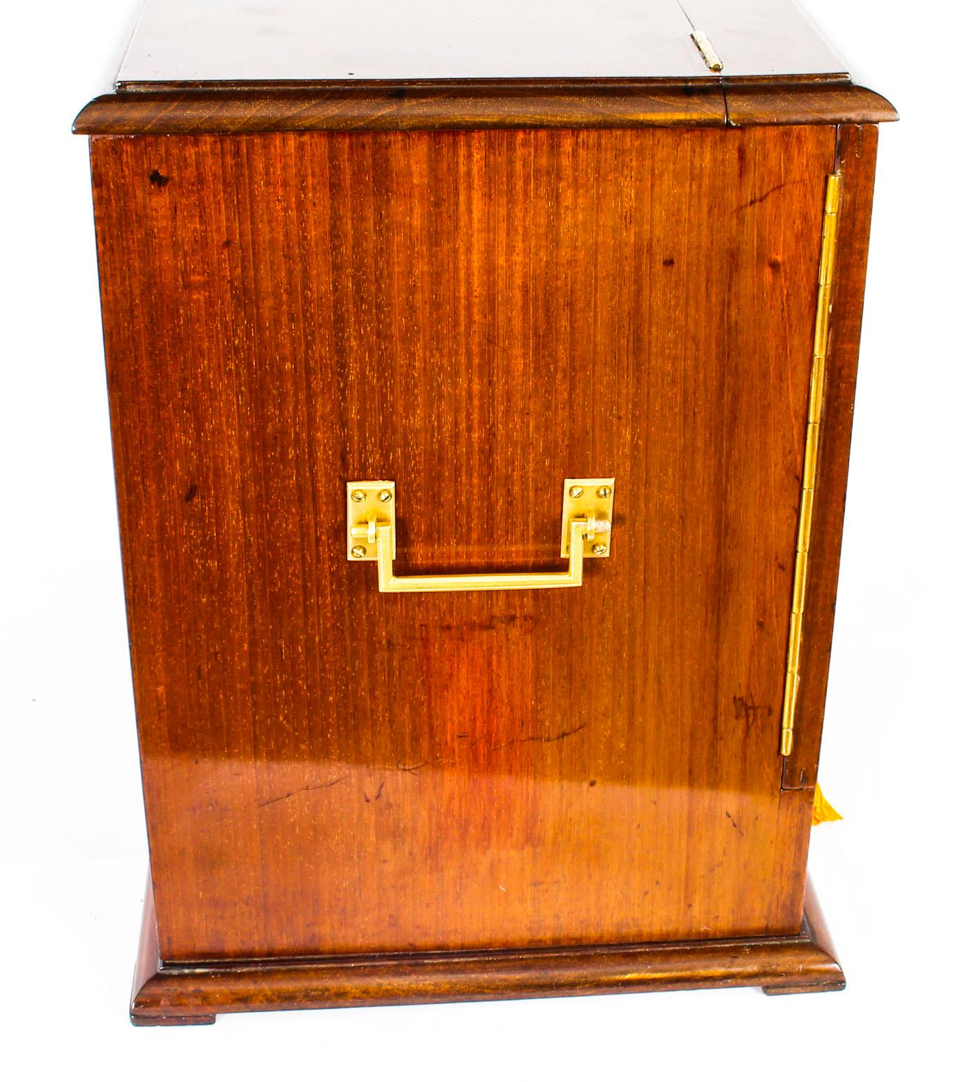 Early 20th Century Edwardian 3 Liqueur and Cigar Table Cabinet Tantalus Dry Bar 1