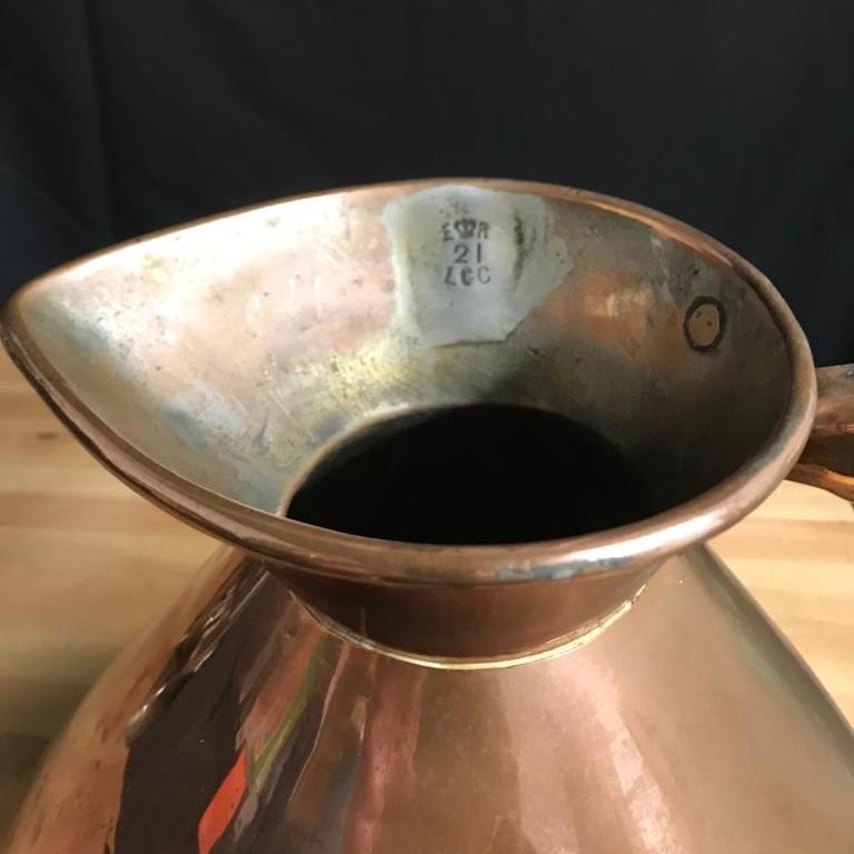 English Early 20th Century Edwardian Copper Two Gallon Haystack Measure For Sale