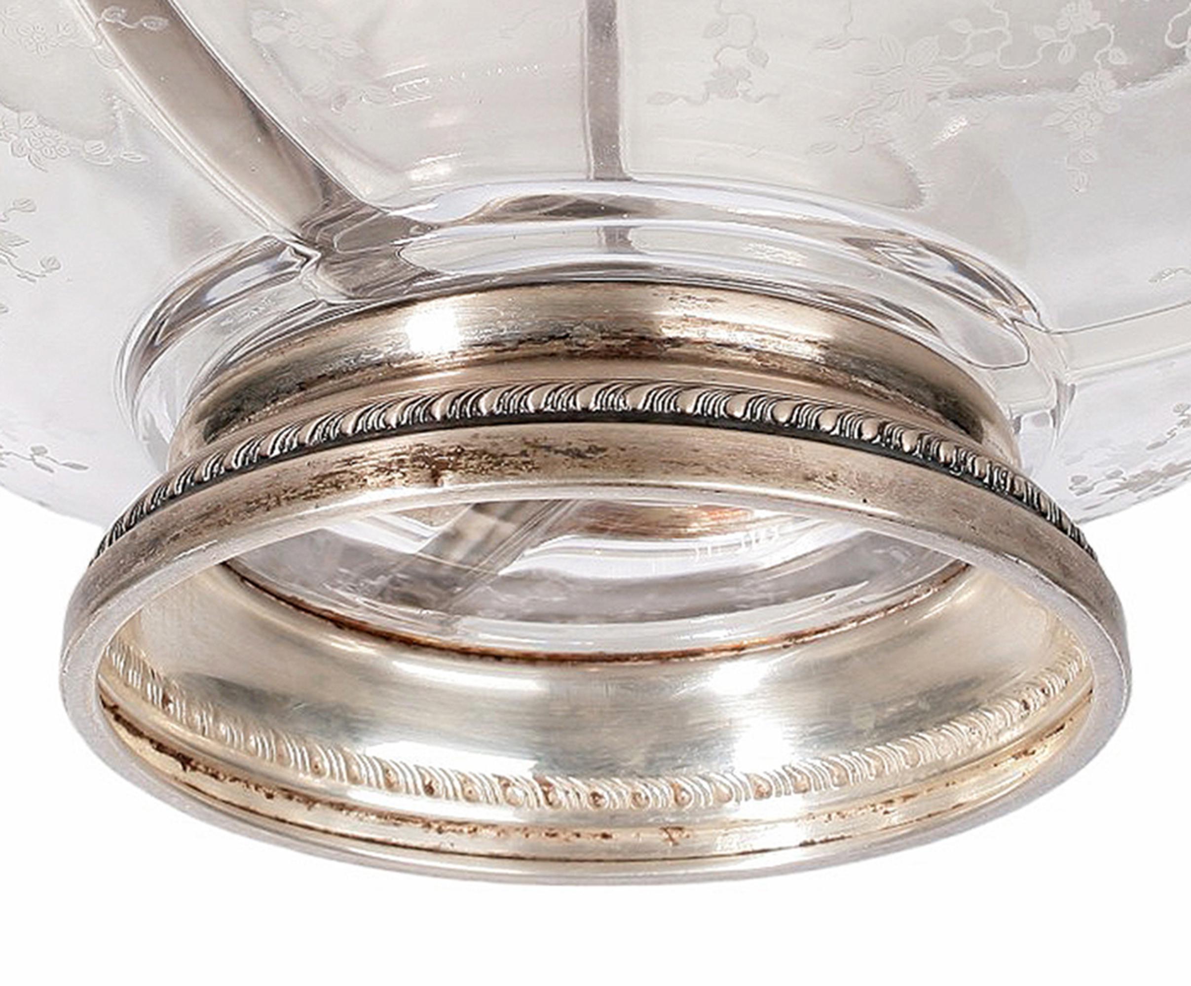 Early 20th Century Edwardian Crystal Glass Bowl with Silver Foot, United Kingdom For Sale 3