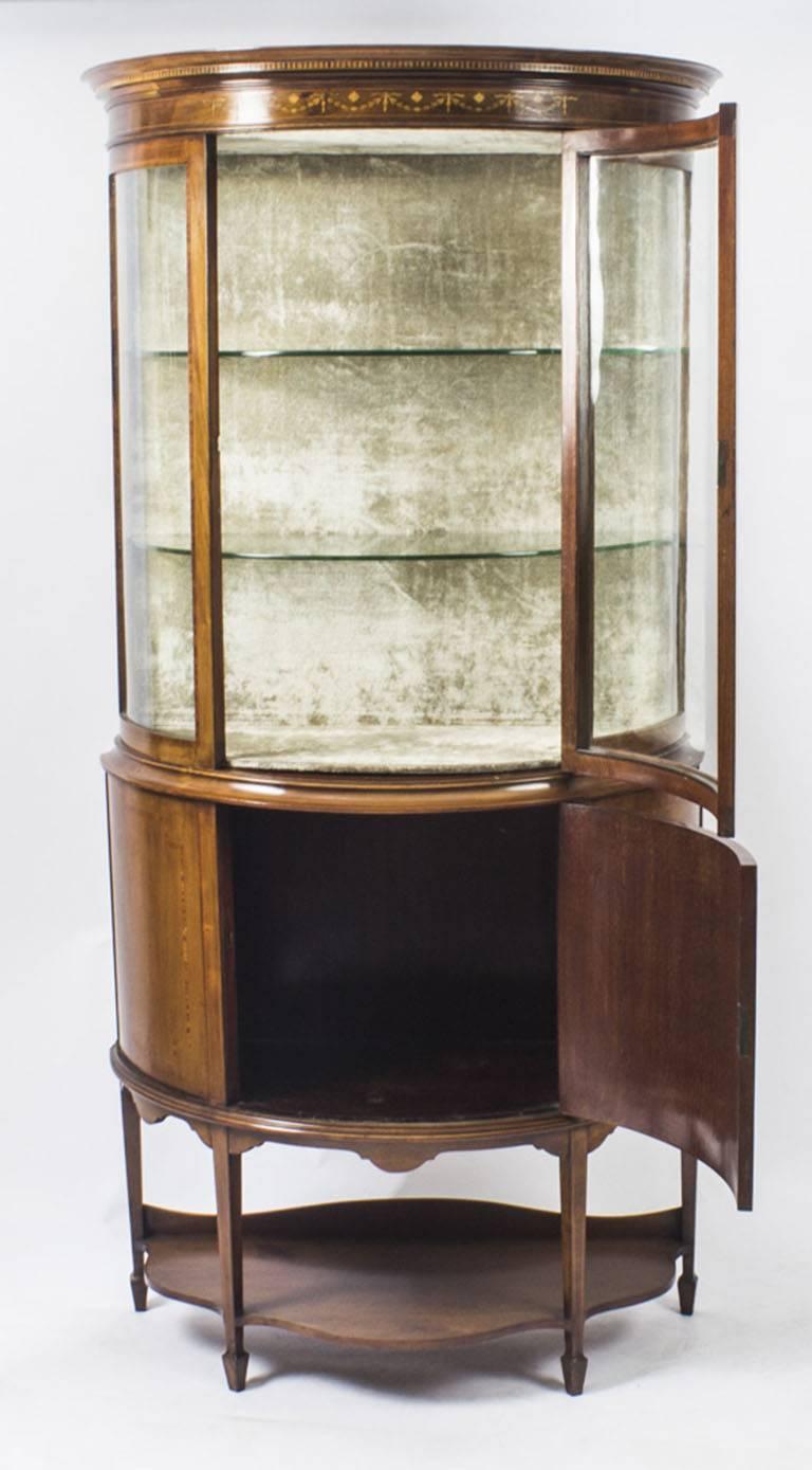 Early 20th Century Edwardian Half Moon Glazed Inlaid Mahogany Display Cabinet 2