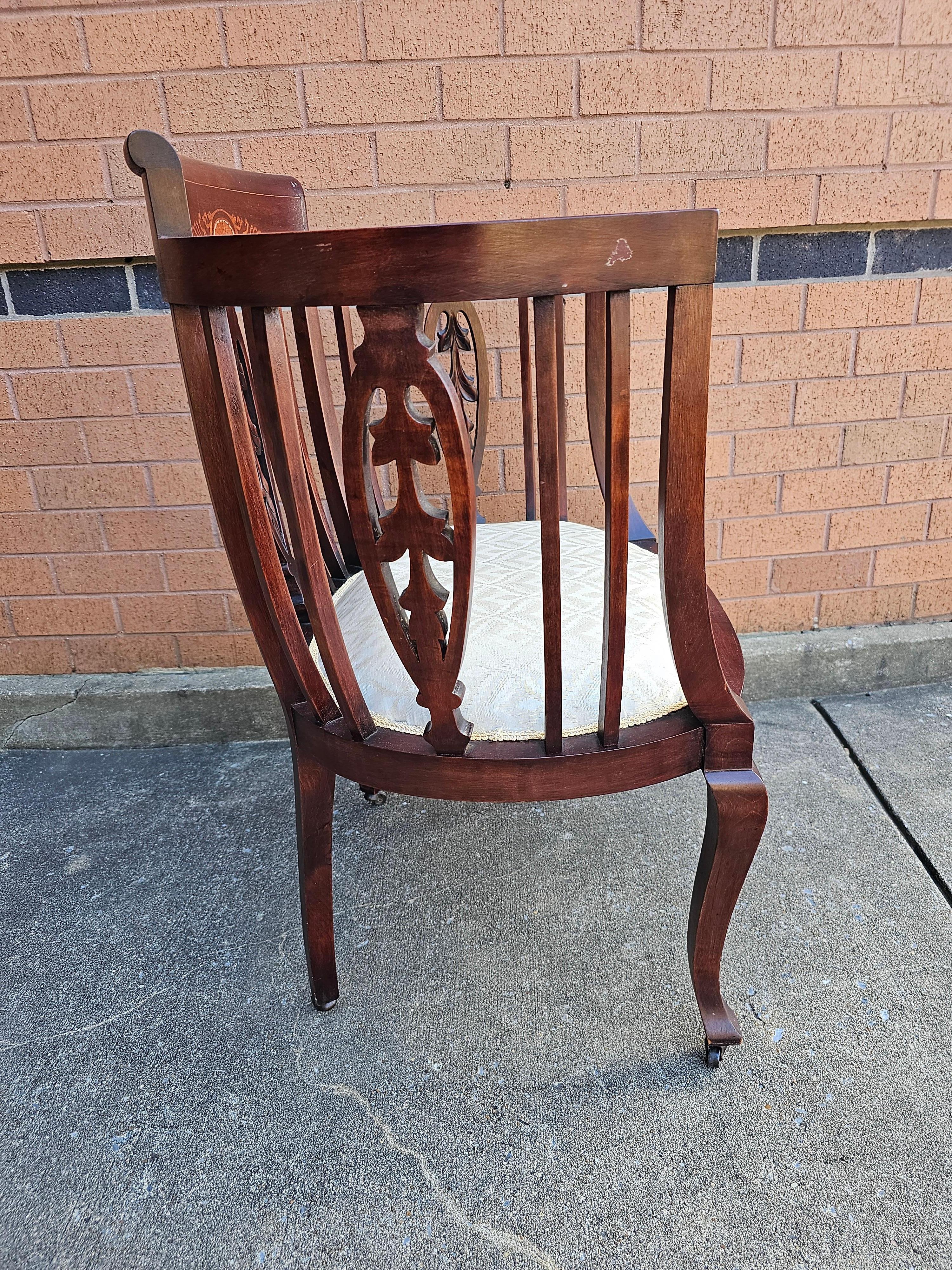 Early 20th Century Edwardian Inlaid Mahogany and Upholstered Seat Barrel Chair For Sale 2