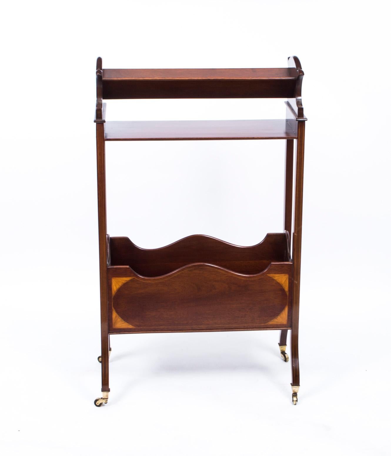 English Early 20th Century Edwardian Inlaid Mahogany Bookstand For Sale