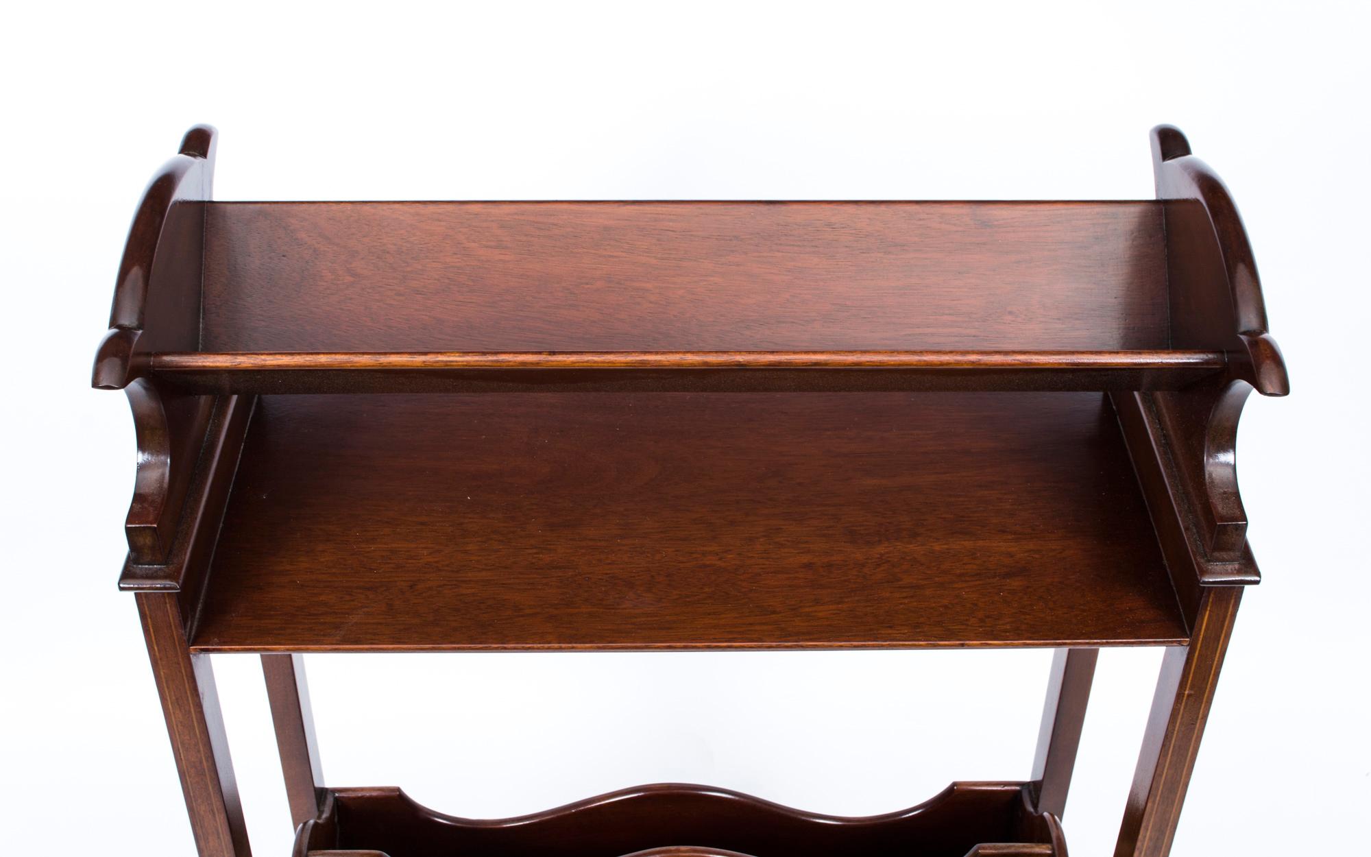 Early 20th Century Edwardian Inlaid Mahogany Bookstand In Good Condition For Sale In London, GB