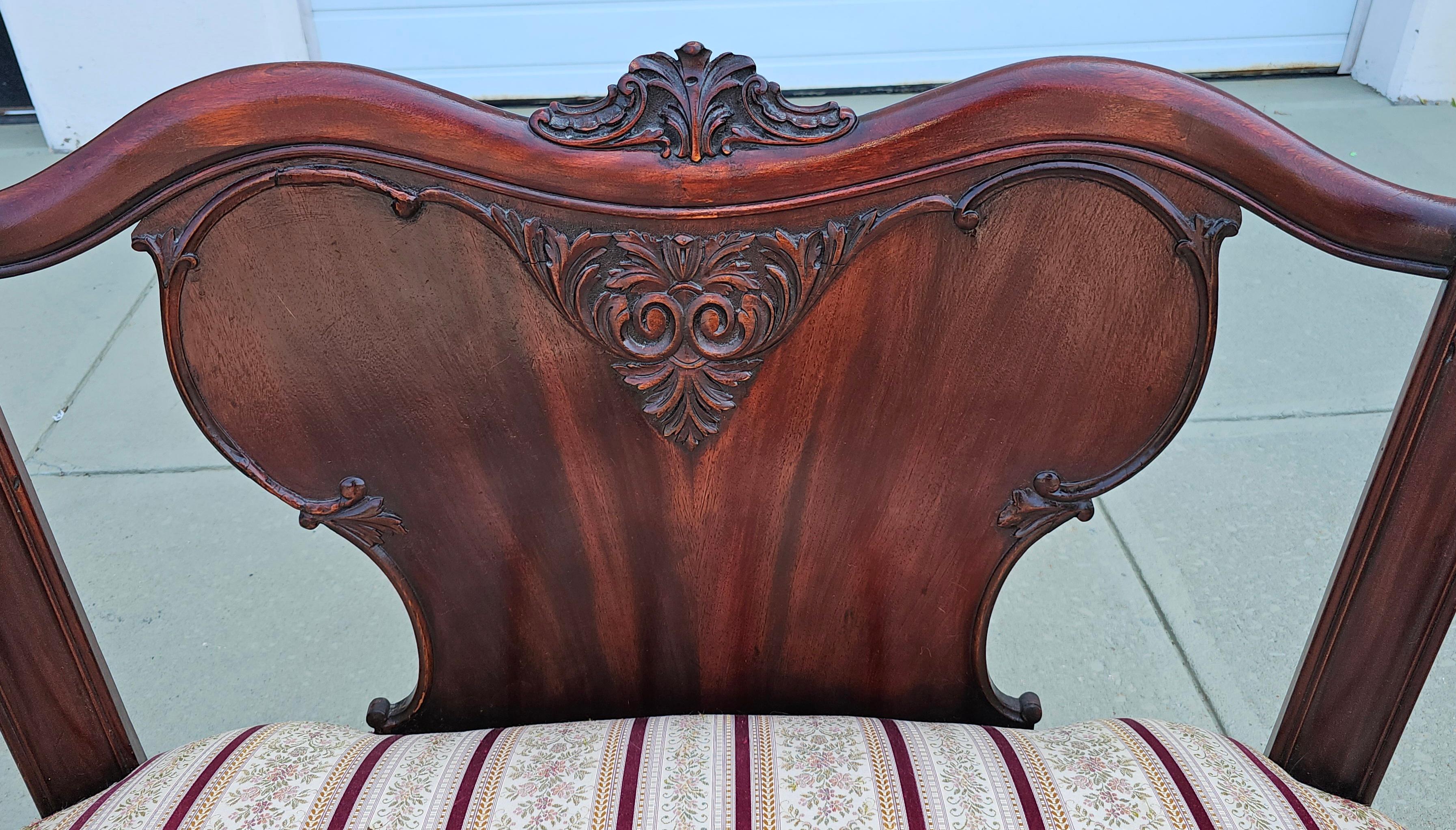 Upholstery Early 20th Century Edwardian Mahogany and Upholstered Settee For Sale